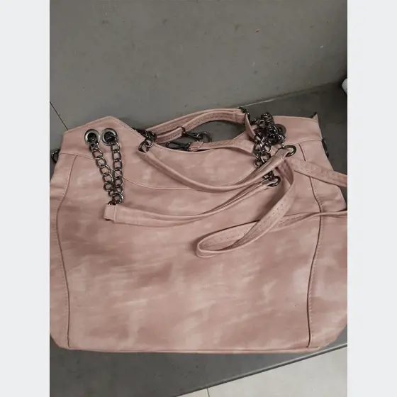 Ružová kabelka