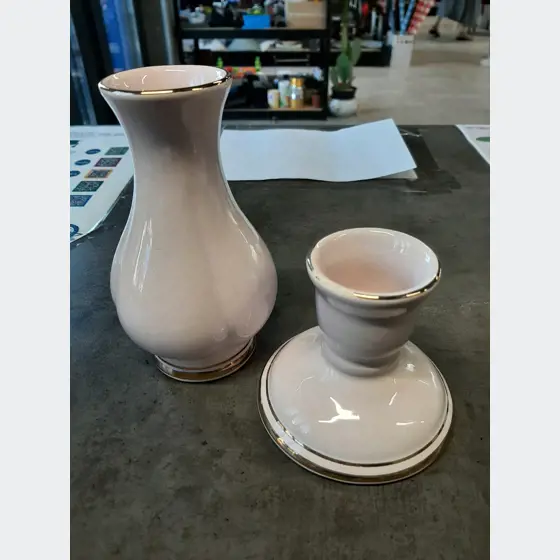 Ružová keramika,vaza a svietnik