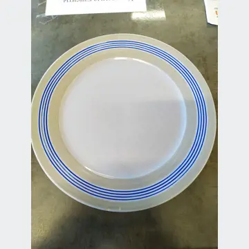 Plytký tanier (veľký, 30cm, na boku trošku lepený, viď.foto)
