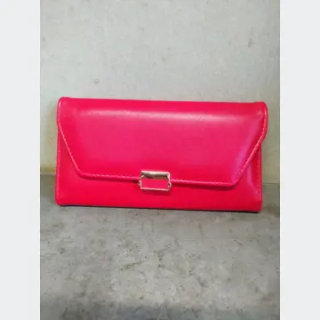 Červená peňaženka 