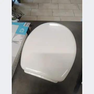 WC sedadlo (vhodné na všetky štandardné WC misy)