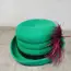 Dámsky zelený klobúk (zn. Tonak, veľkosť 56, zdobená bordovou labutienkou, 100% králičia srsť)
