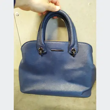 Tmavomodrá kabelka ORSAY (kombinovaná s bledo-hnedou farbou vnútri) 