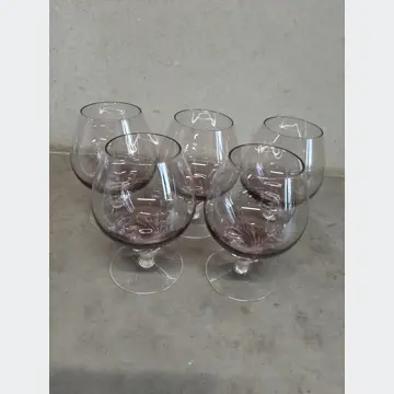 Sklenené poháre (koňakovky, 5ks, bledofialové)