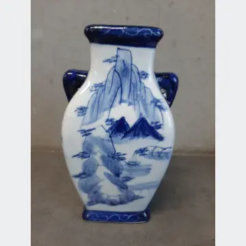 Keramická váza (16cm výška)