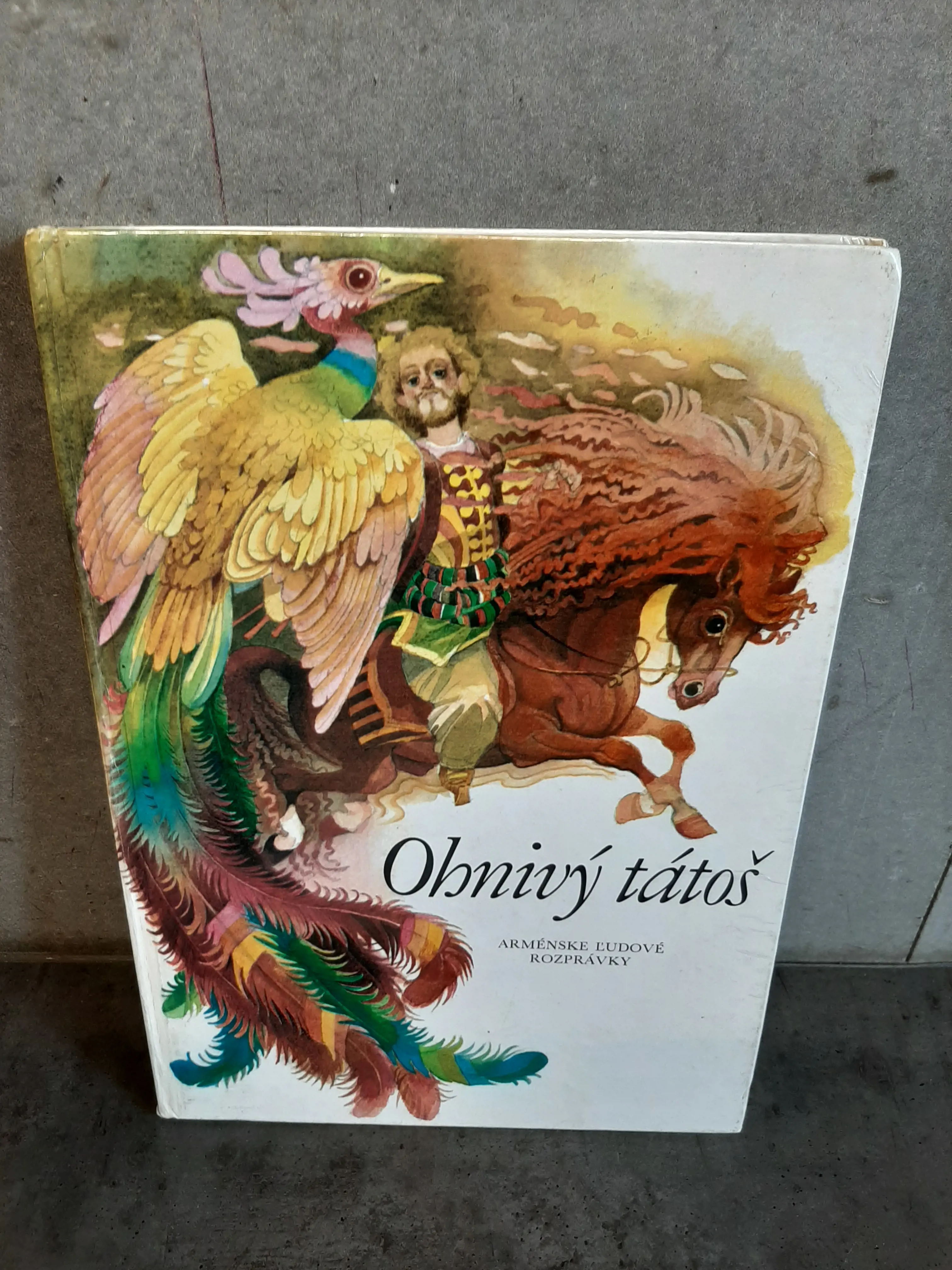 Detská kniha - Ohnivý tátoš