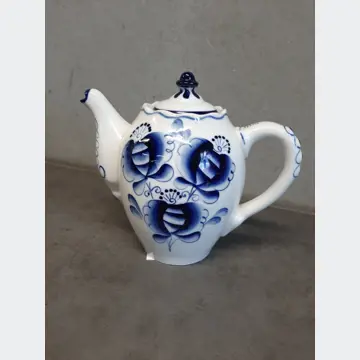 Porcelánový čajník (biely s modrými vzormi, 0.5L)