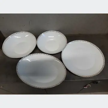 4ks servírovacích tanierov a misy + 6ks veľké plytké taniere