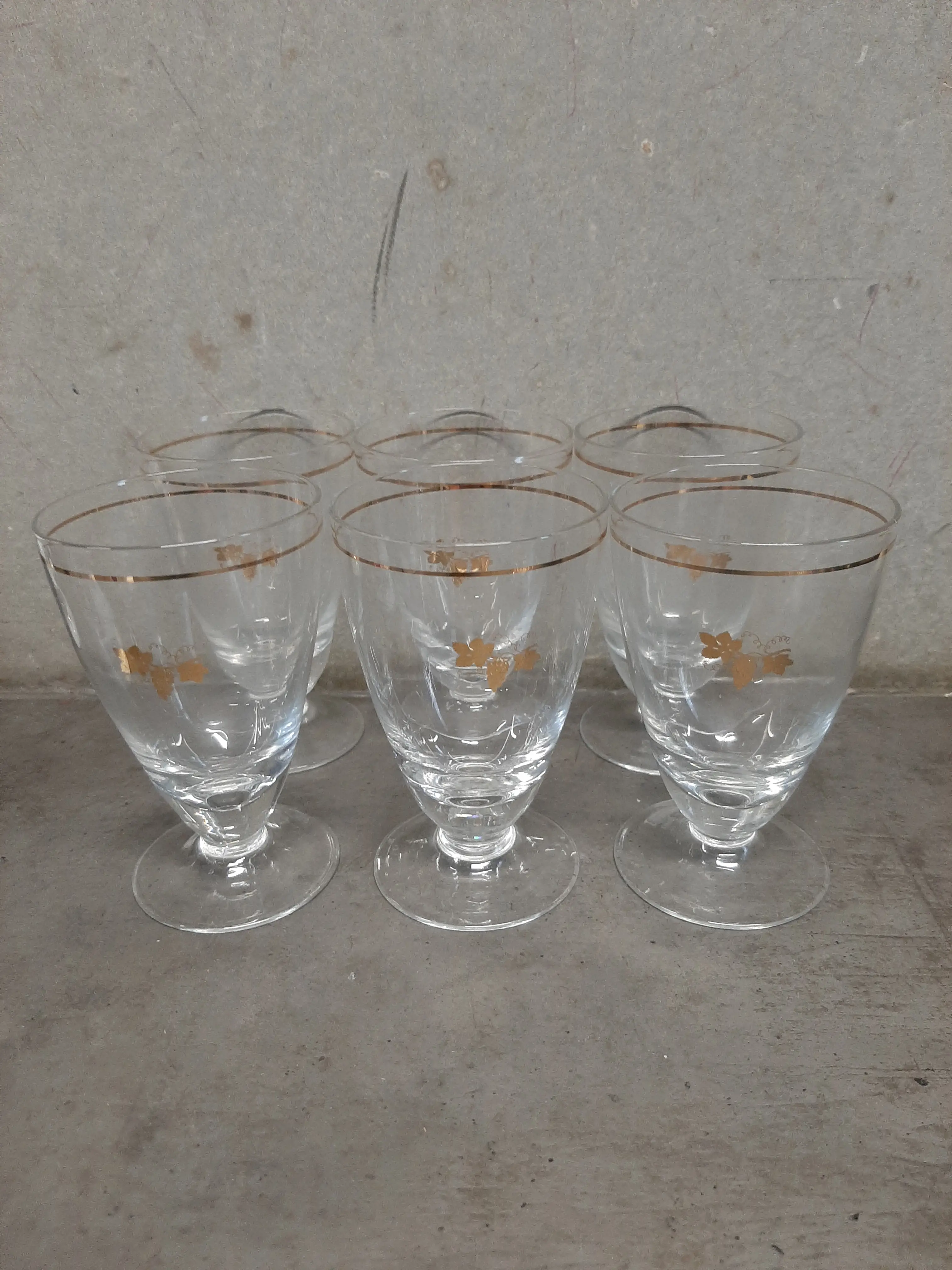 Sklenené poháriky (6ks, 1dcl, zlatý okraj, zlatý vzor)