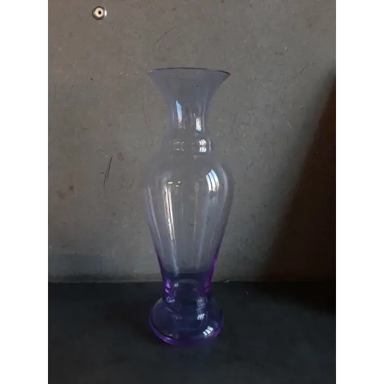 Sklenená váza