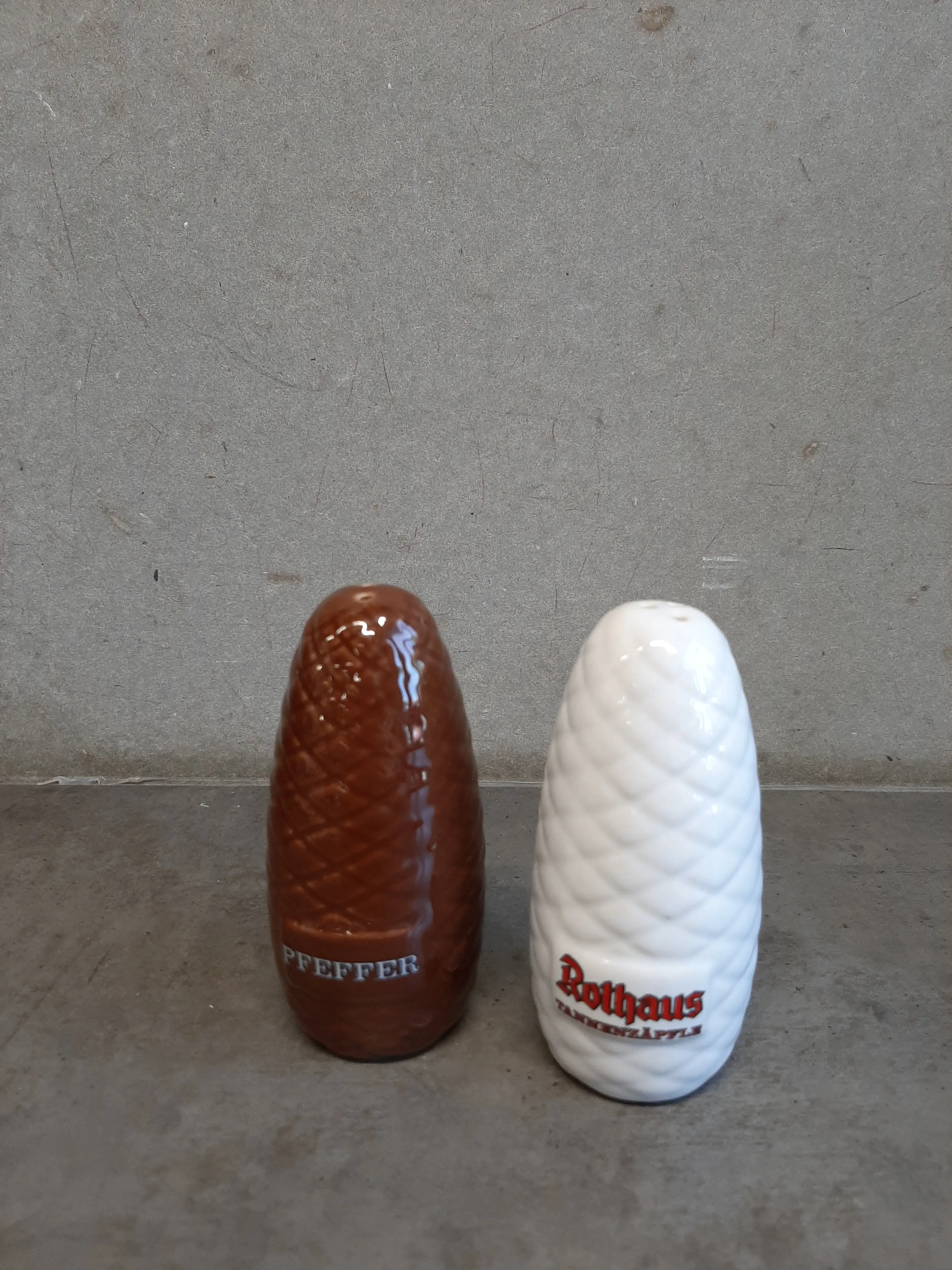 Šišky na soľ a korenie 