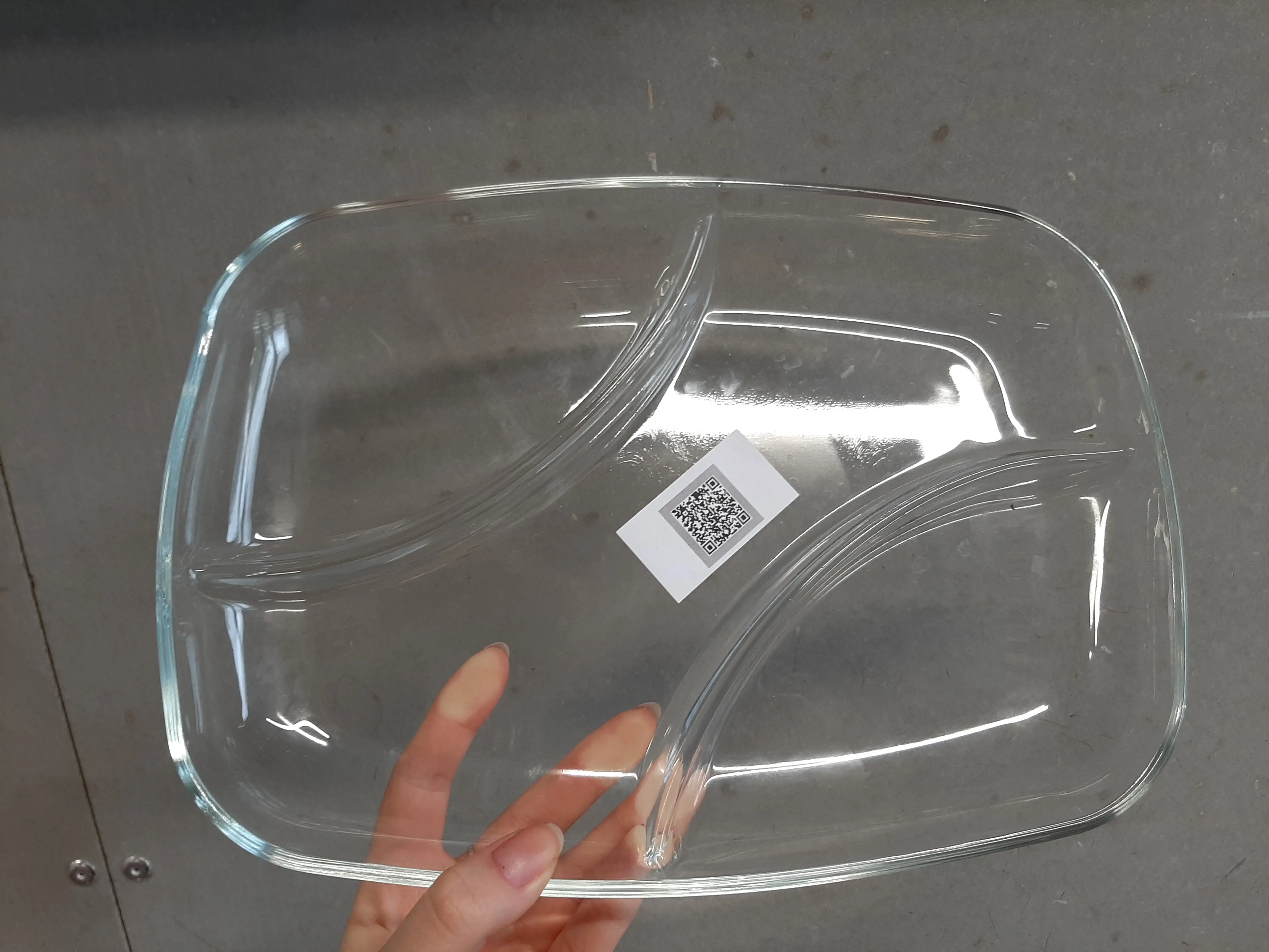 Sklenený tanier č.1 30x20xm