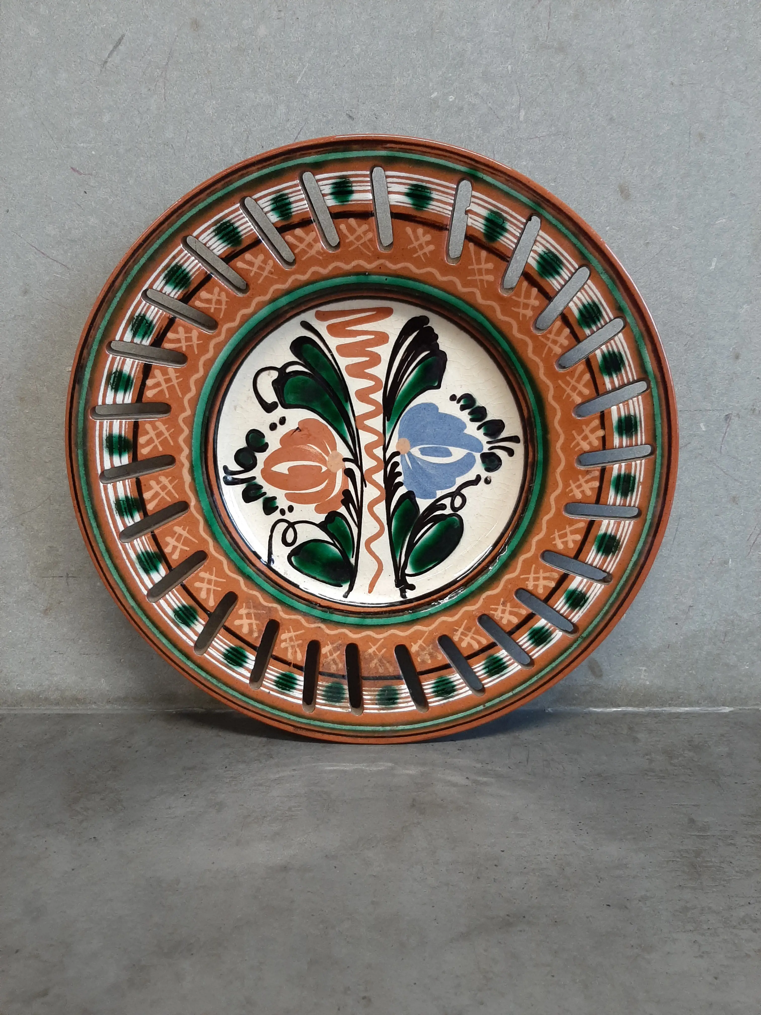 Tanier na  zavesenie