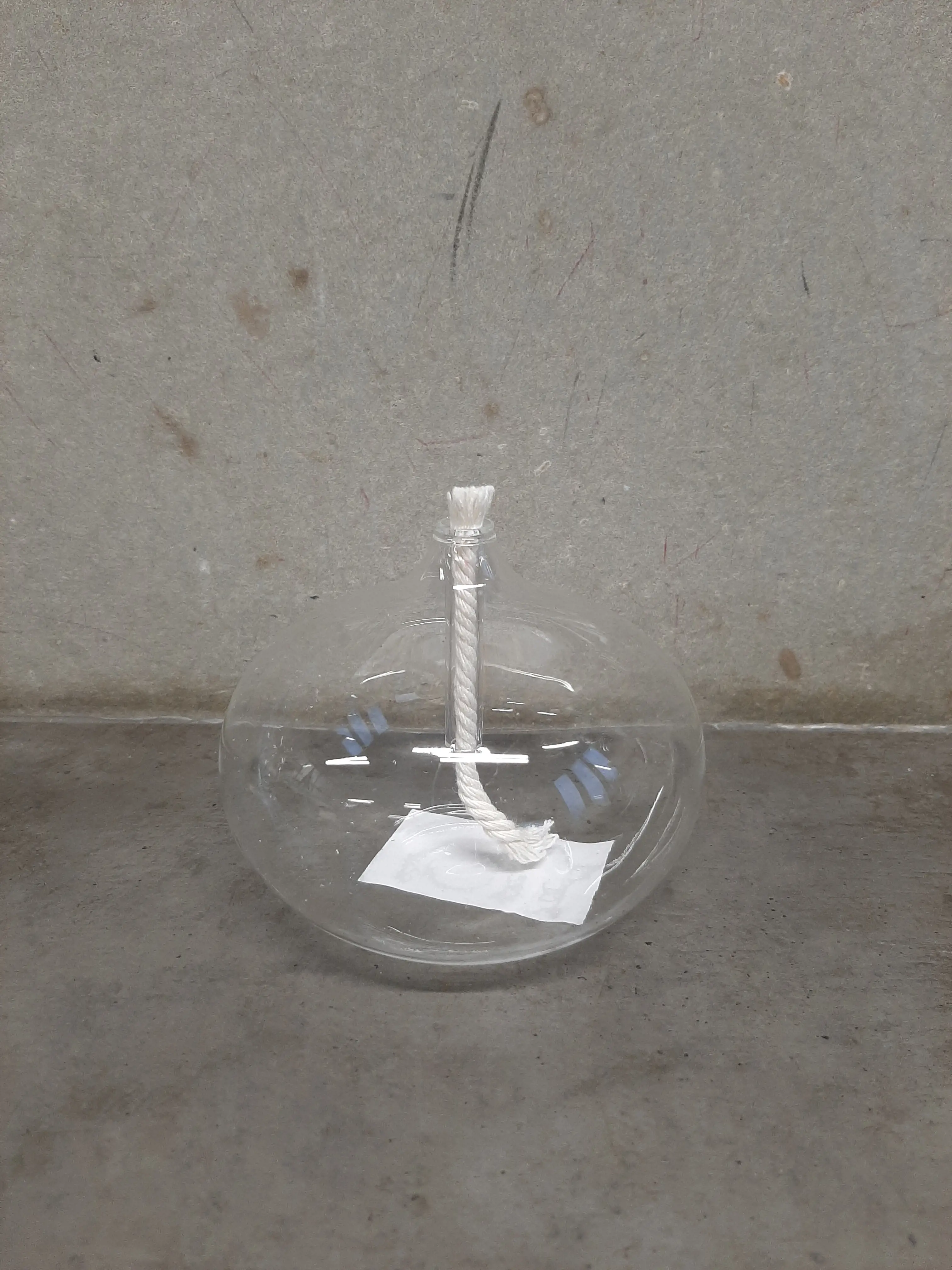 Lampášik sklenený