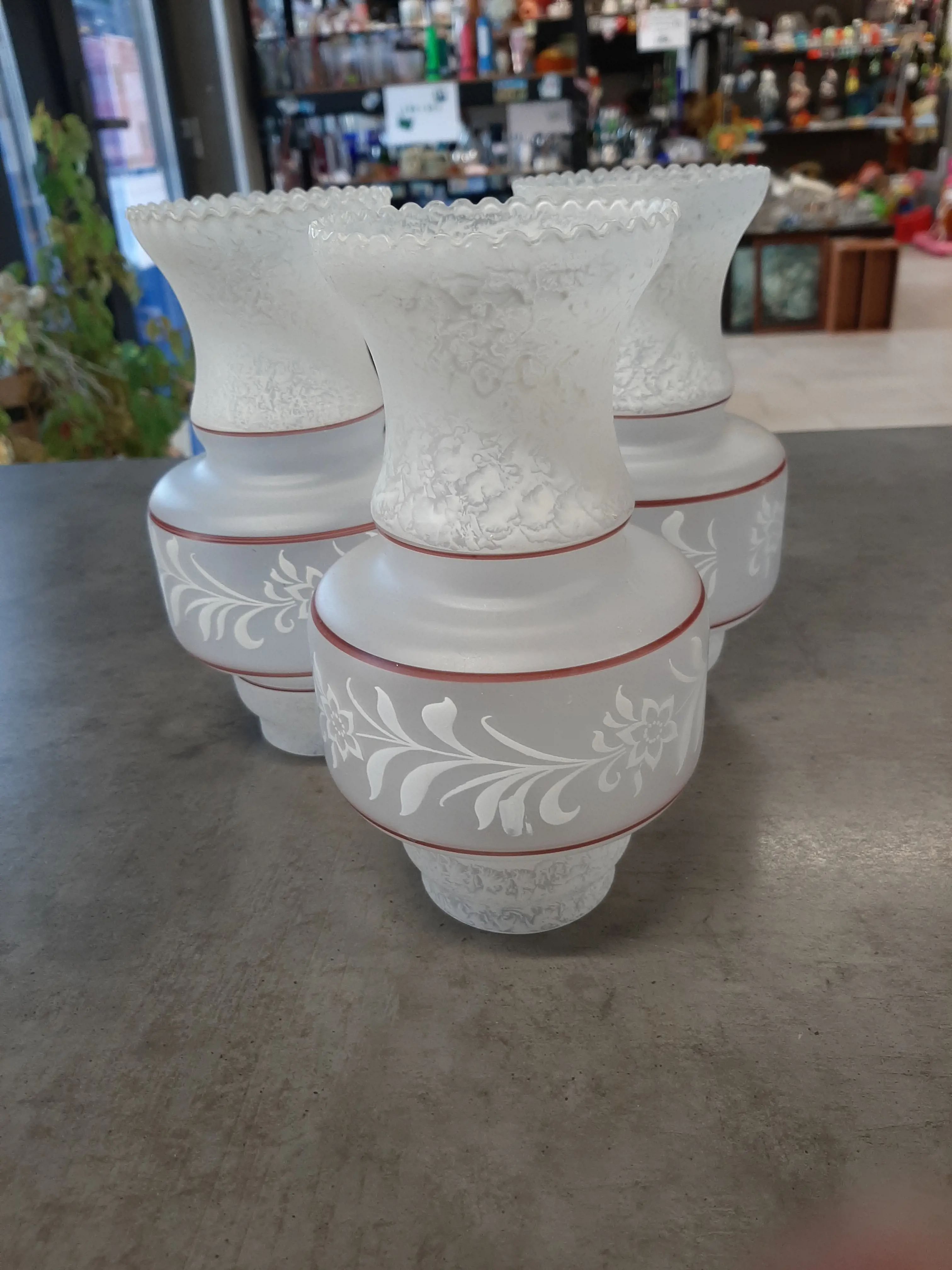 Sklenené tienidlá na luster, 3ks