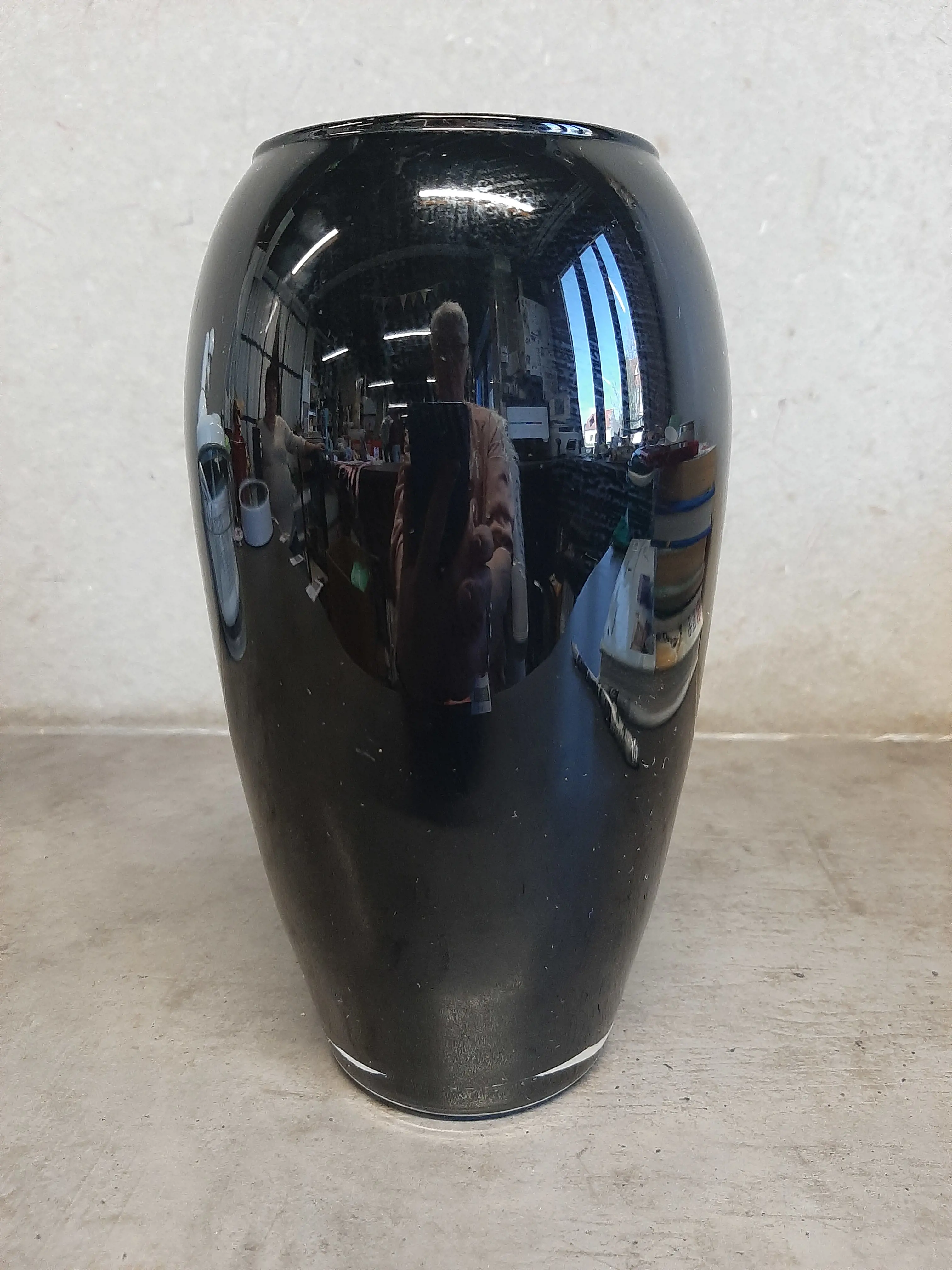 Váza 18,5 cm,,čierne sklo,,