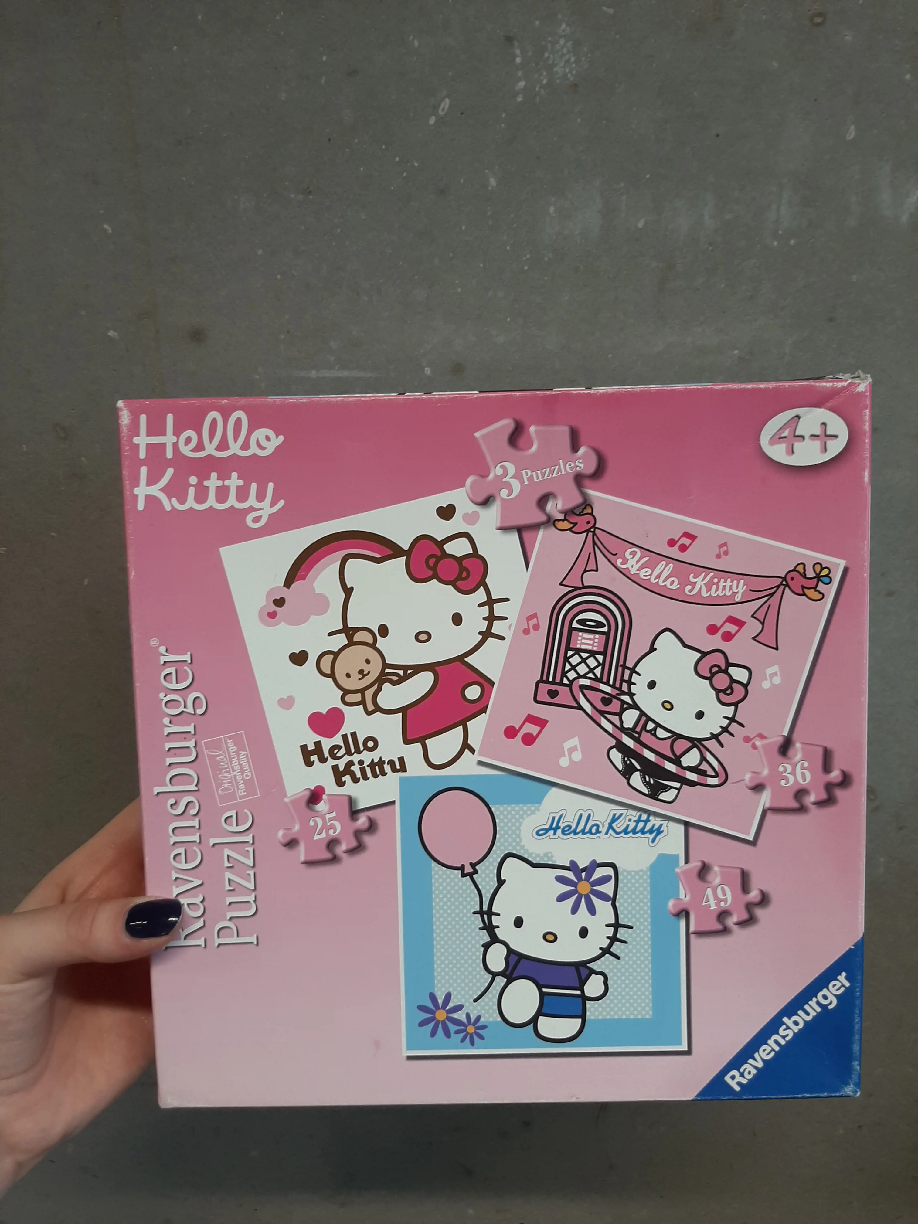 Hello Kitty puzzle