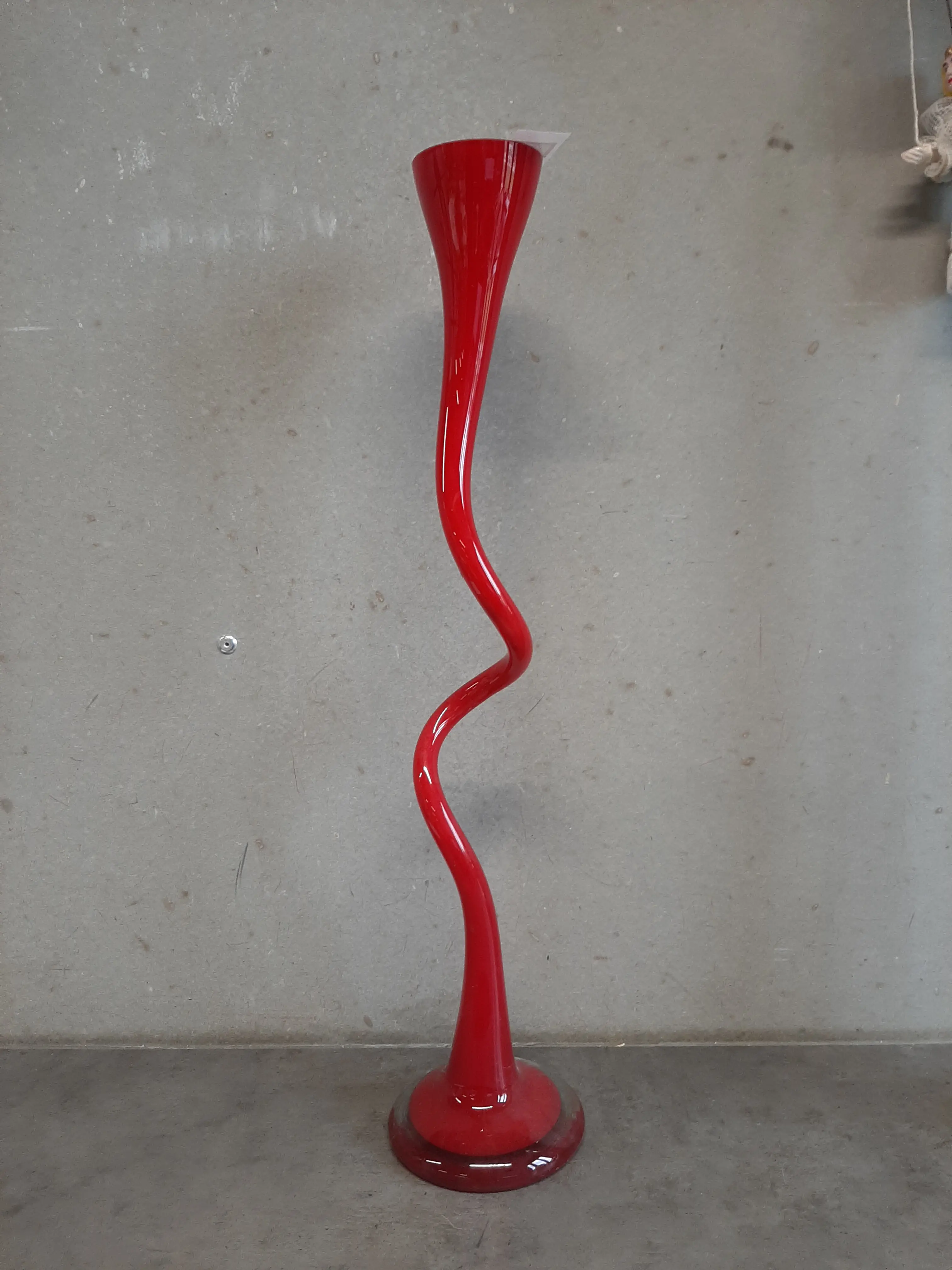 Červená váza 60cm
