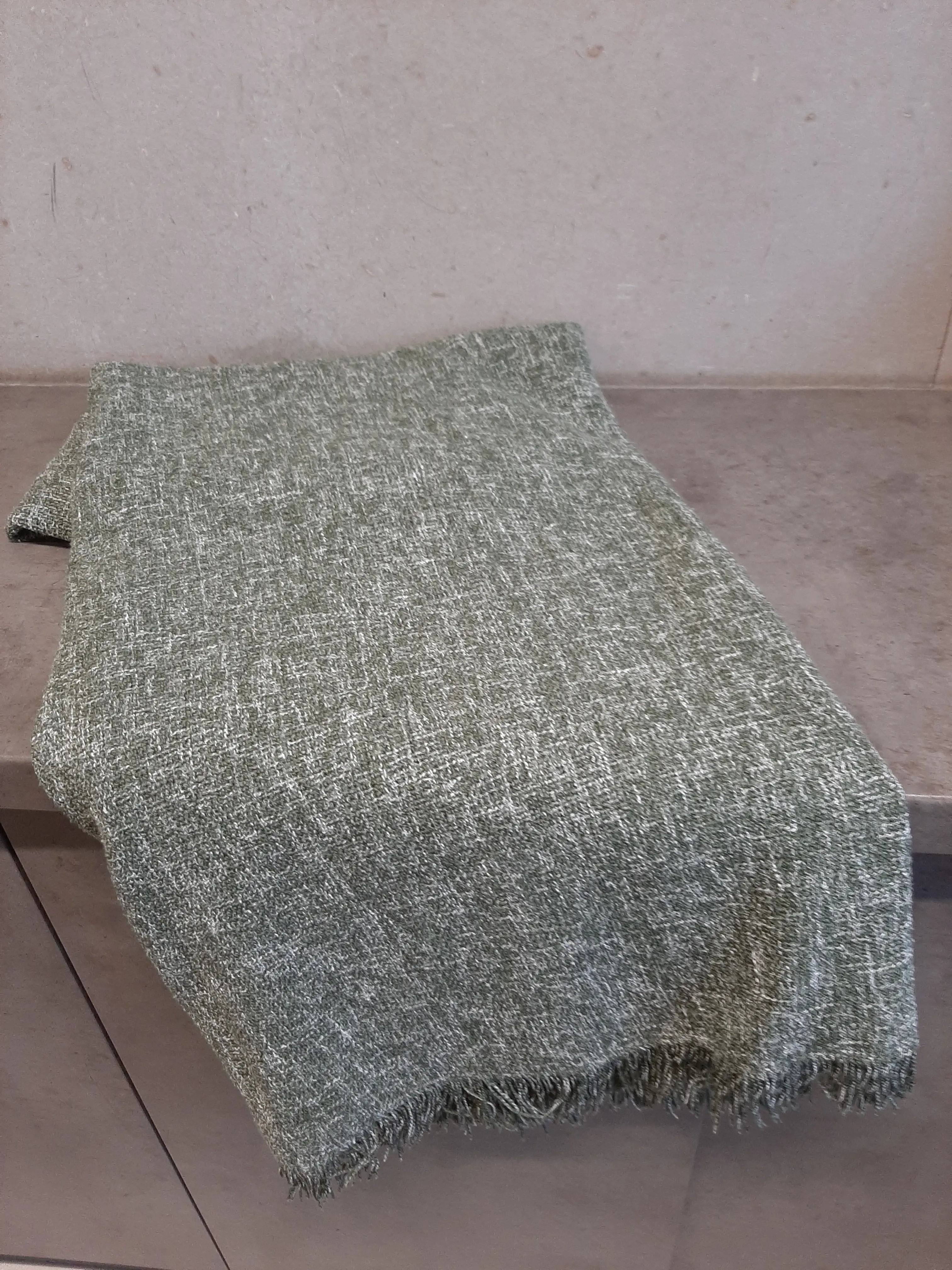 Deka,prehoz zeĺená