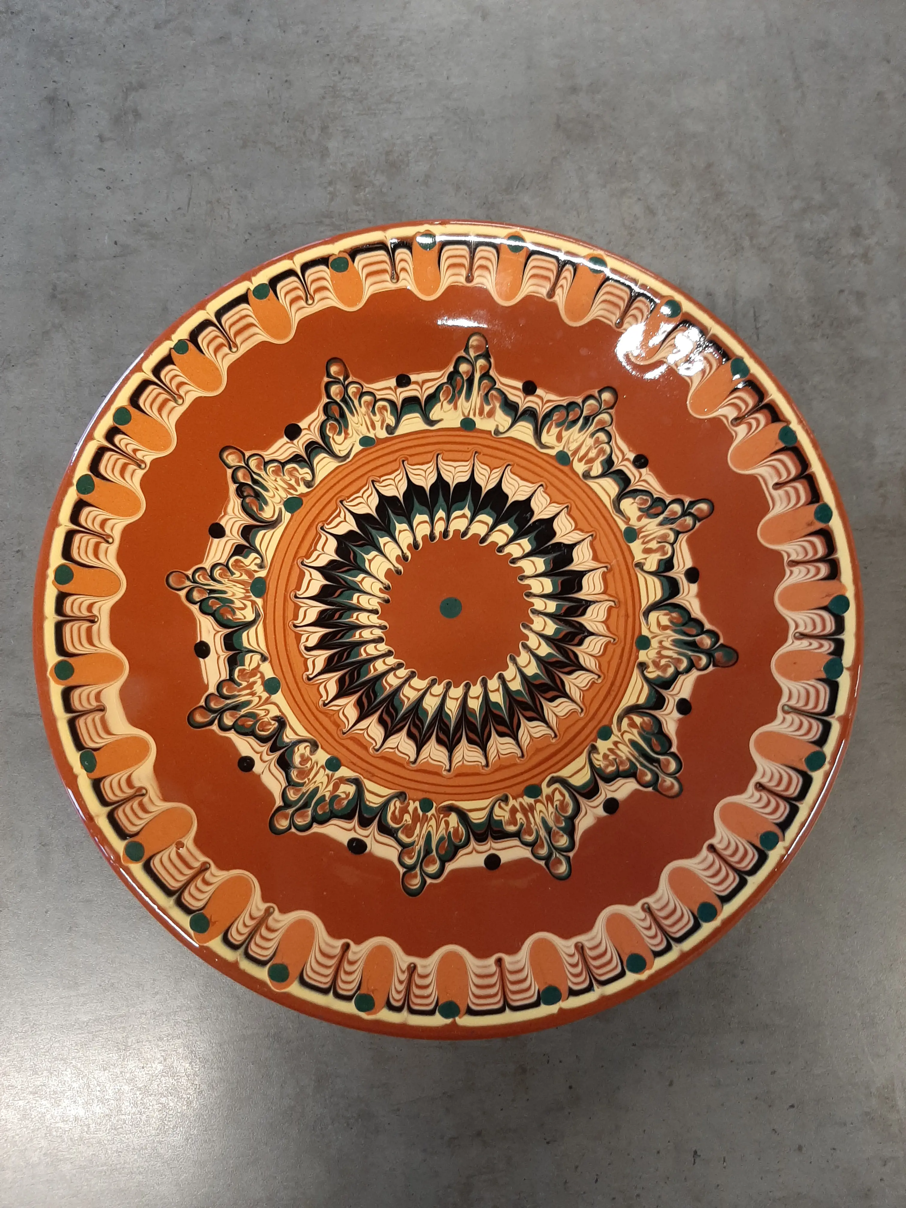 Ozdobný keramický tanier - 23,5cm