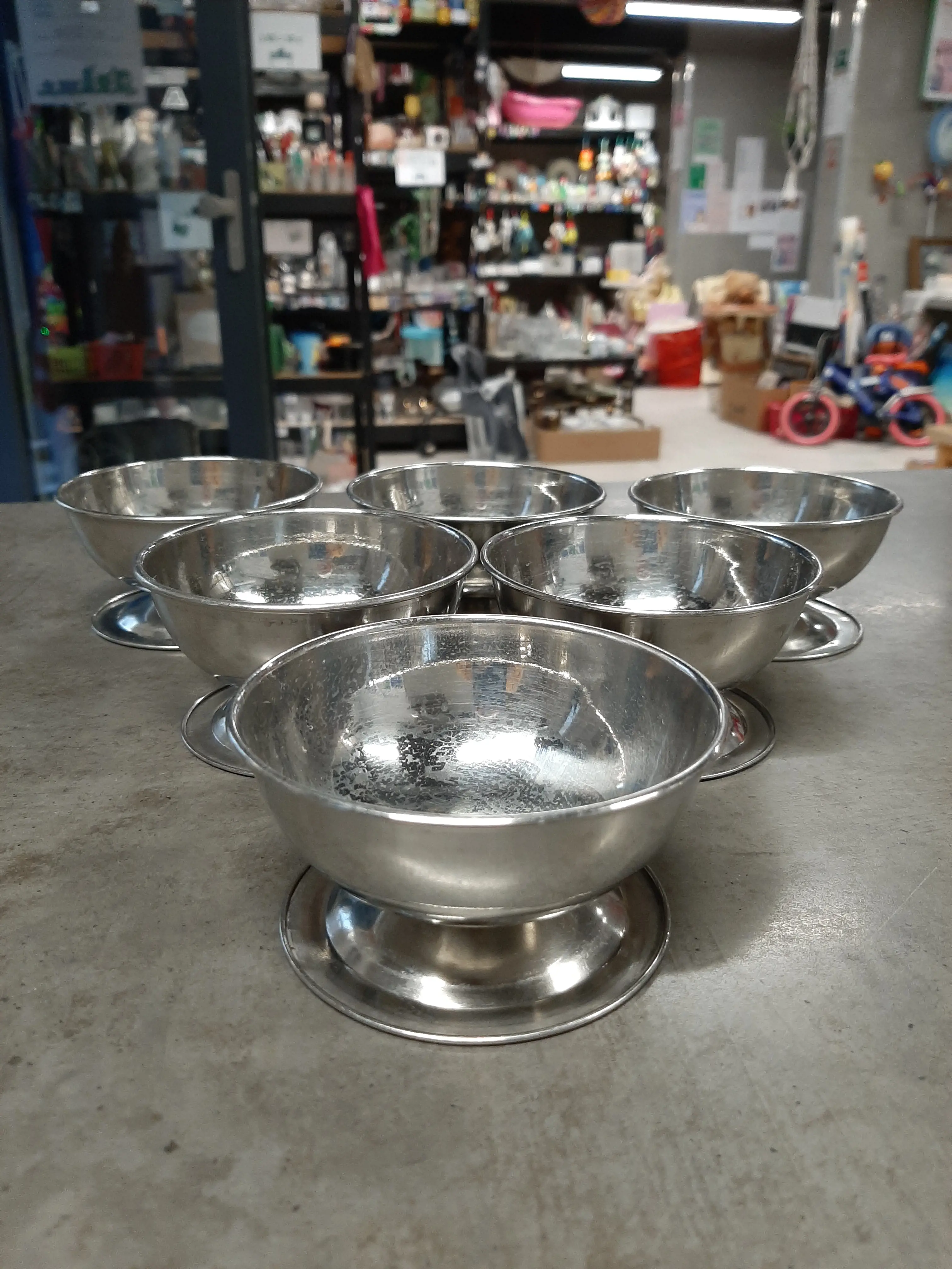 Retro poháriky na zmrzku,dezert