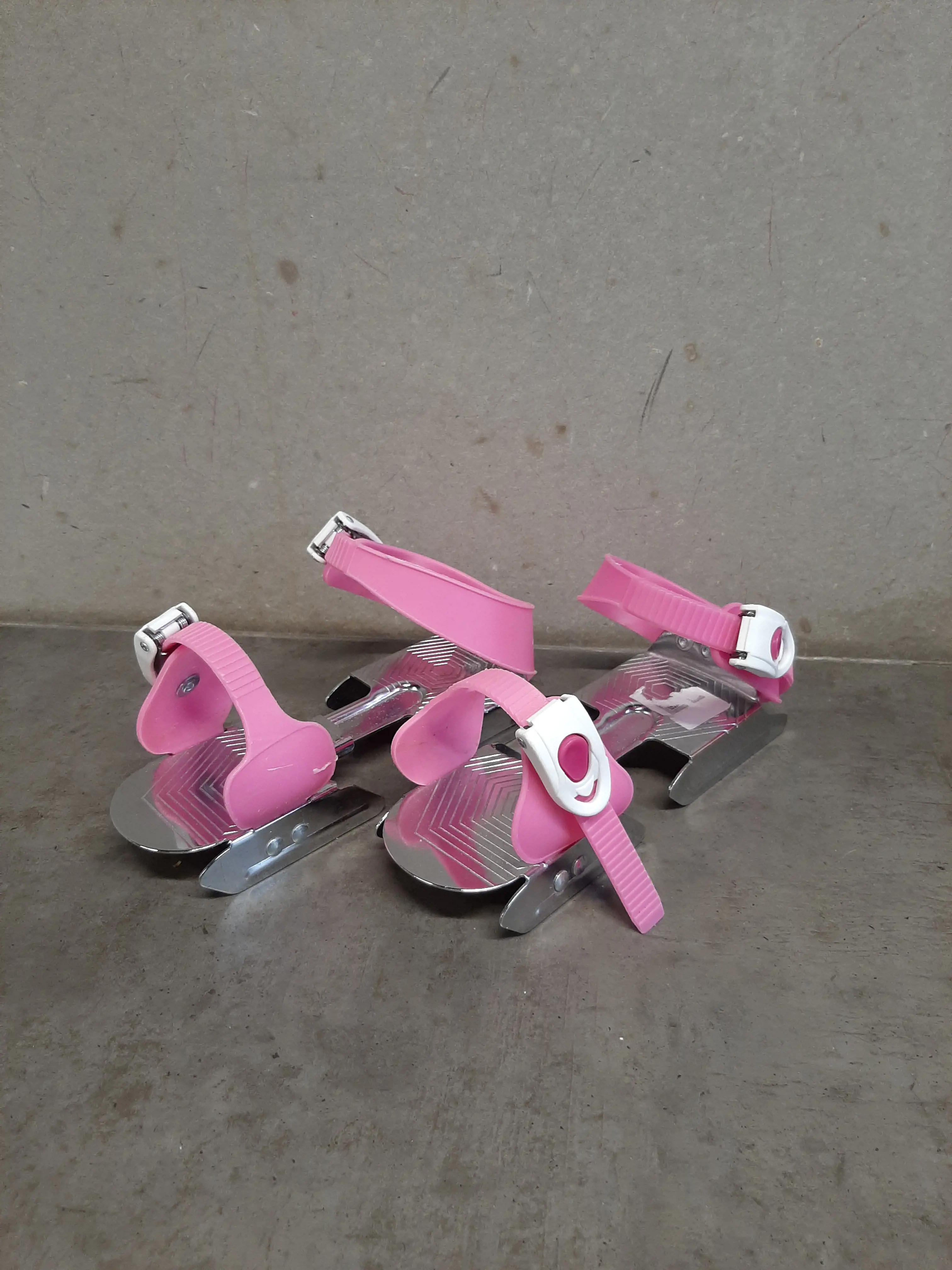 Ružové rastúce kačičky