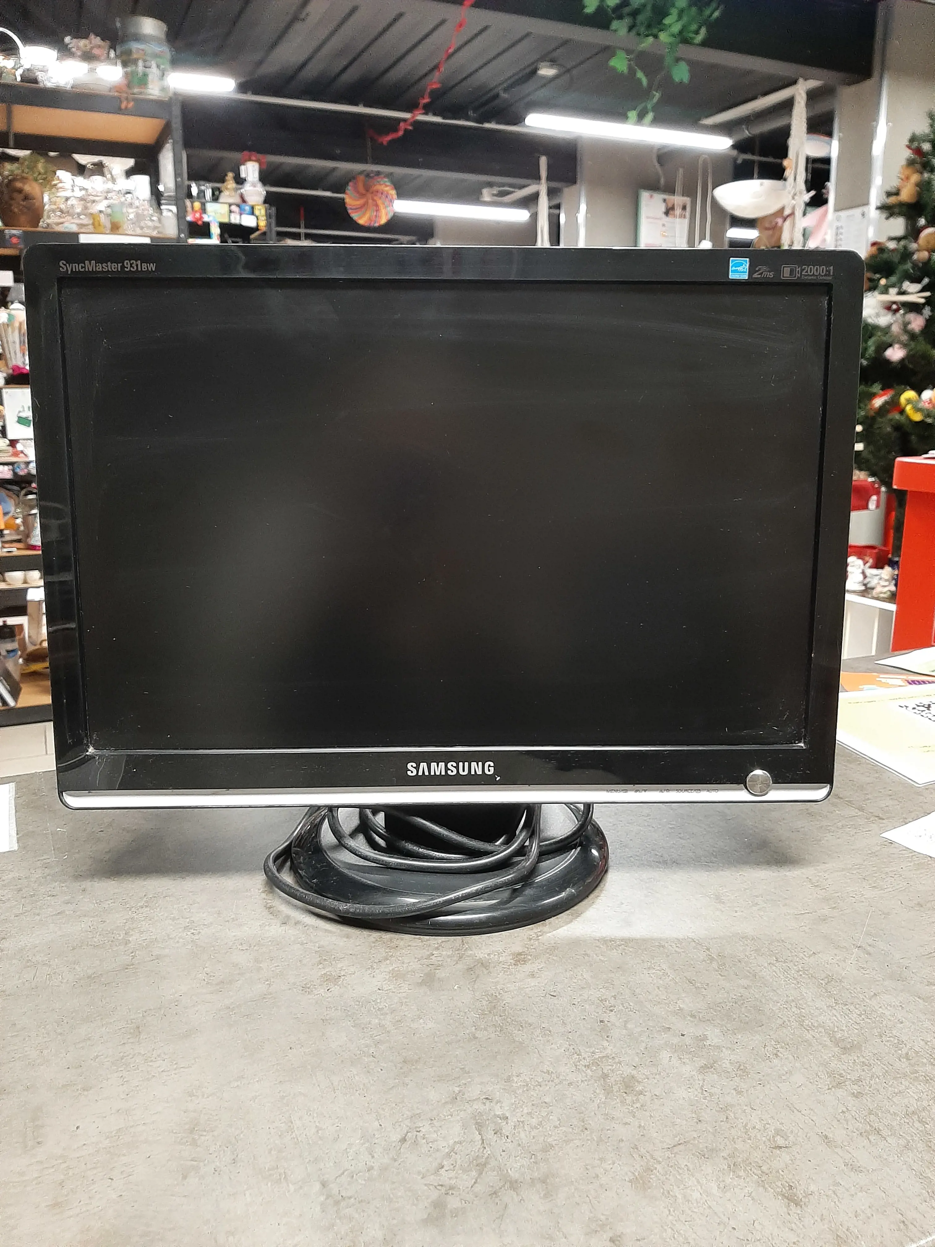 Monitor Samsung,uhlopriečka 48cm