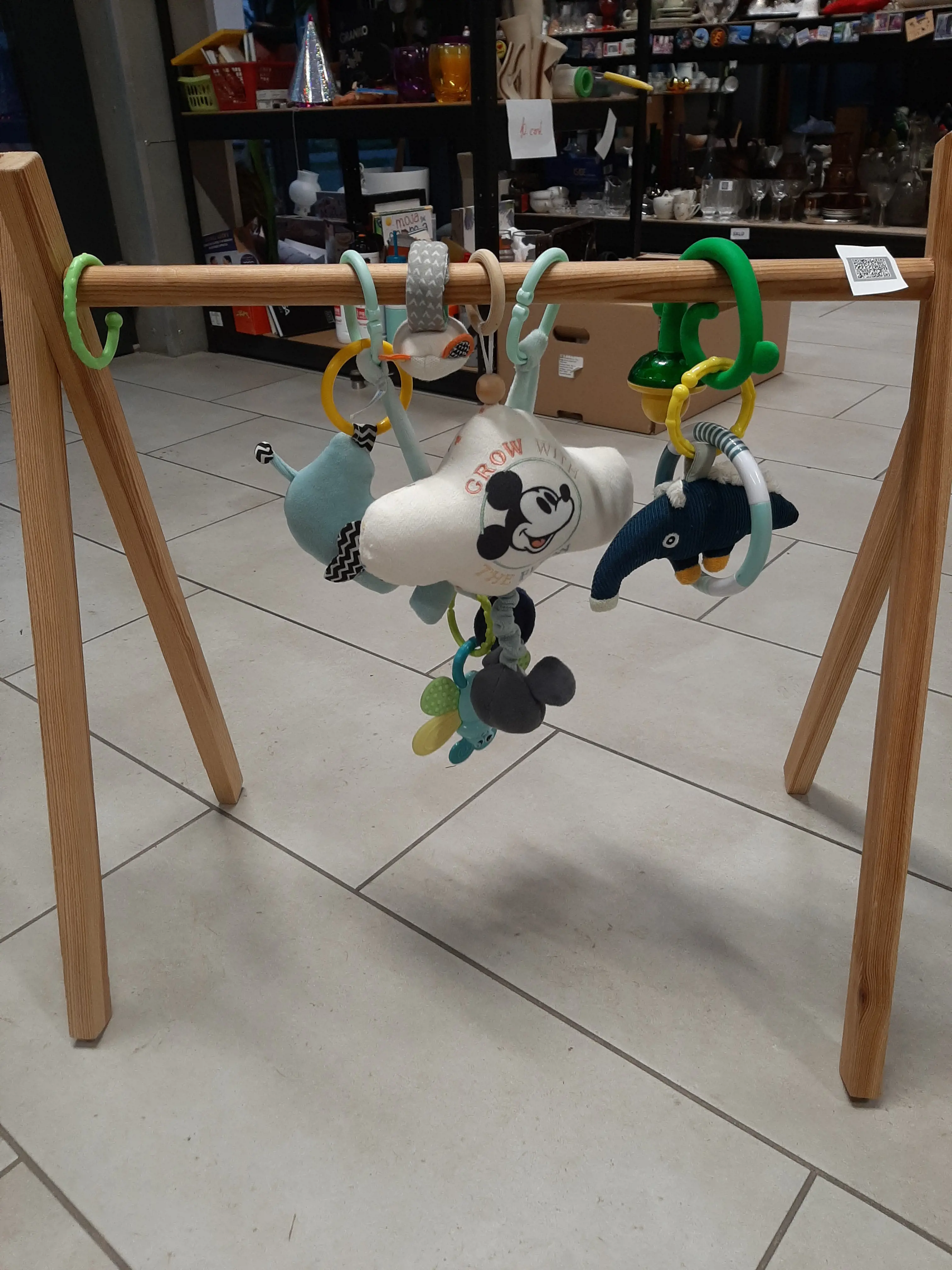 Drevenná hrazdička