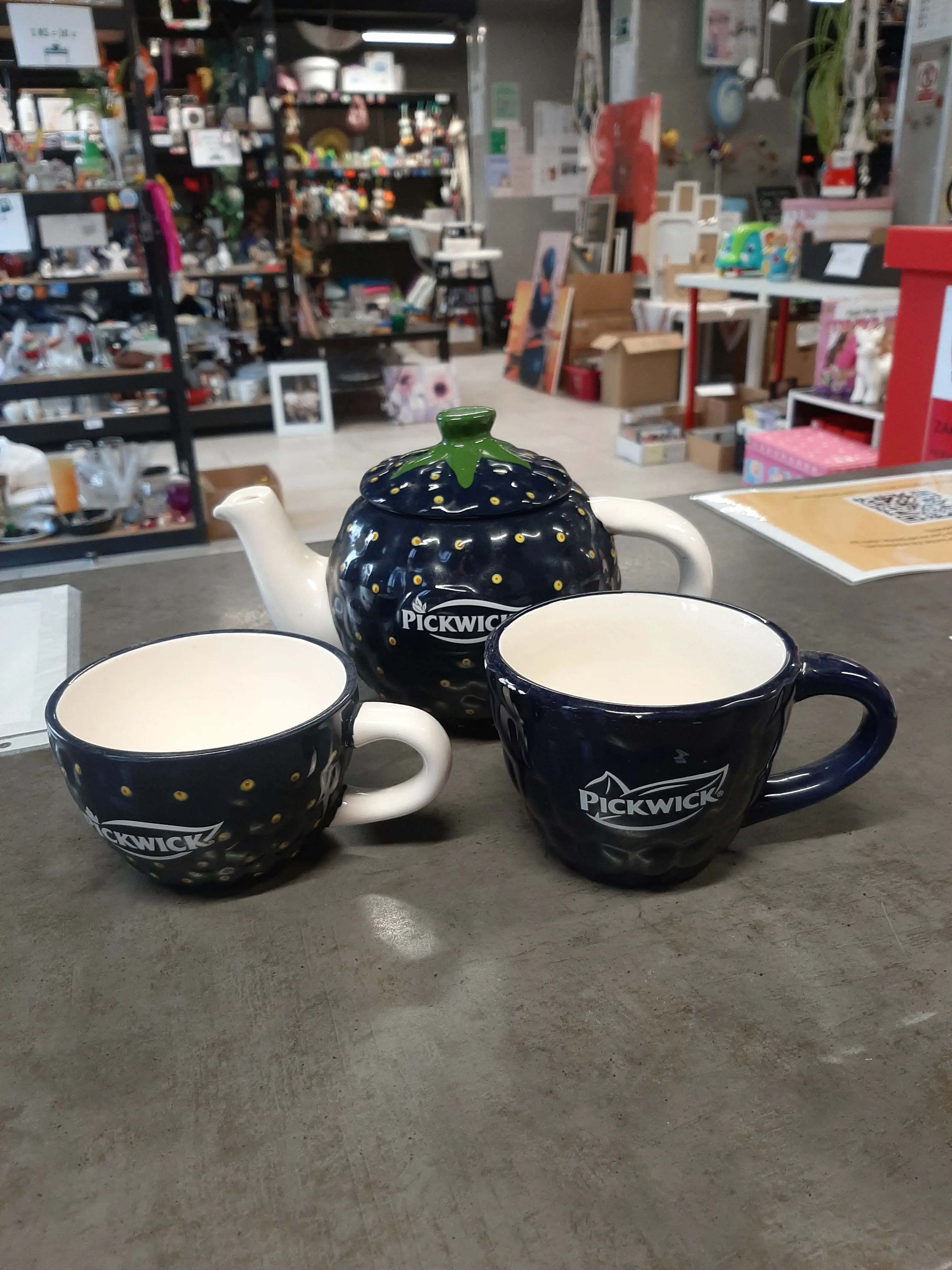 Modrý čajník+2šálky