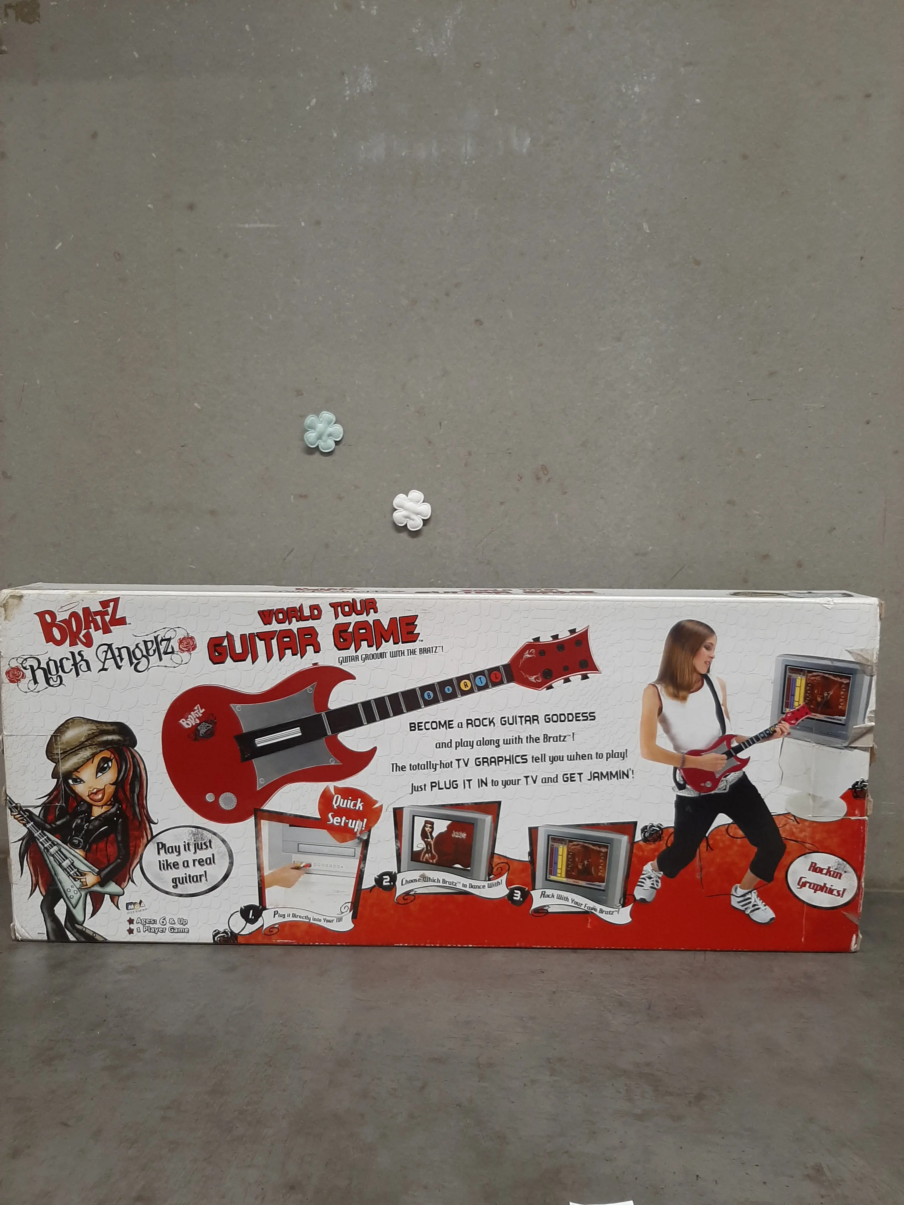 Gitara,napája sa na TV,10 hier