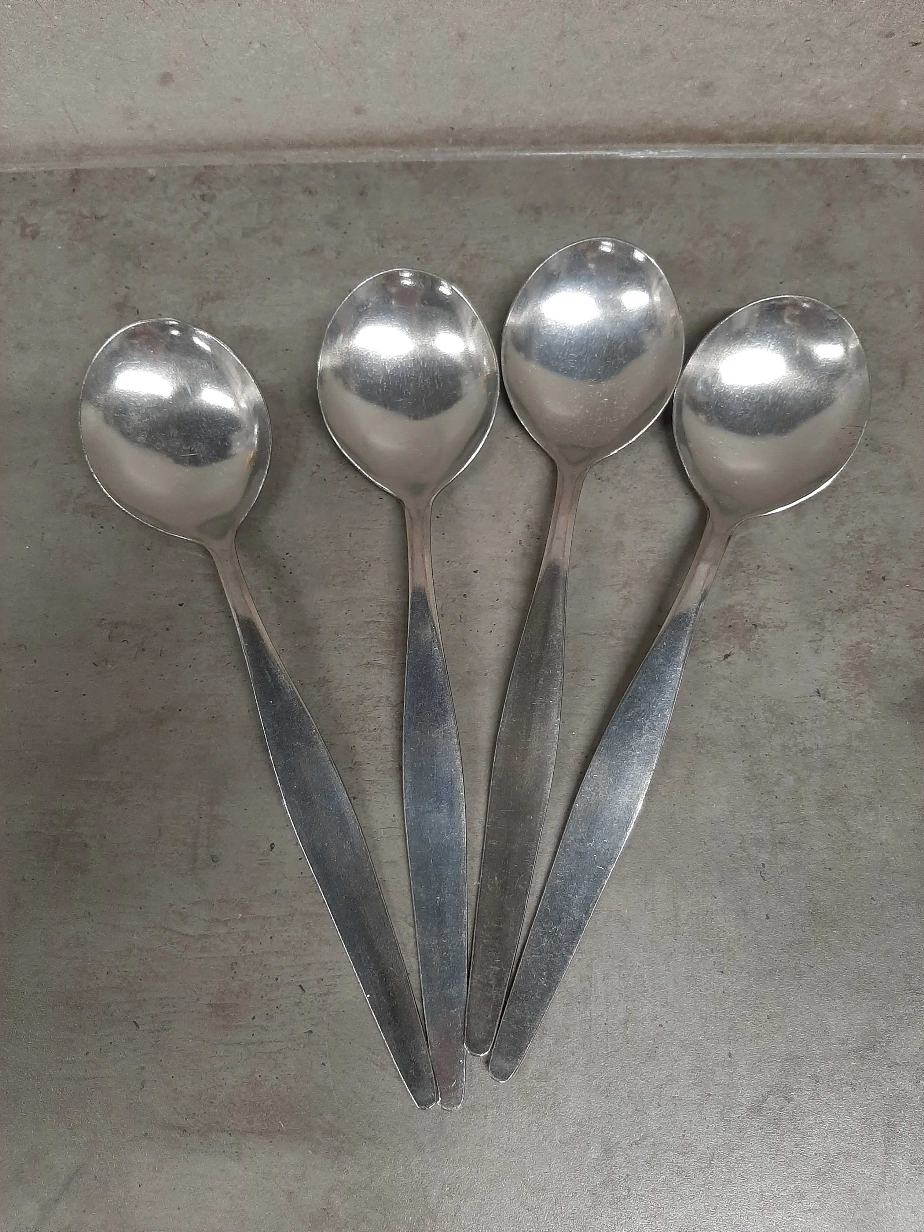 Servírovacie lyžice 4ks