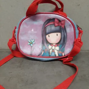 1771000909_7a4f_17710009037196177457374391273358