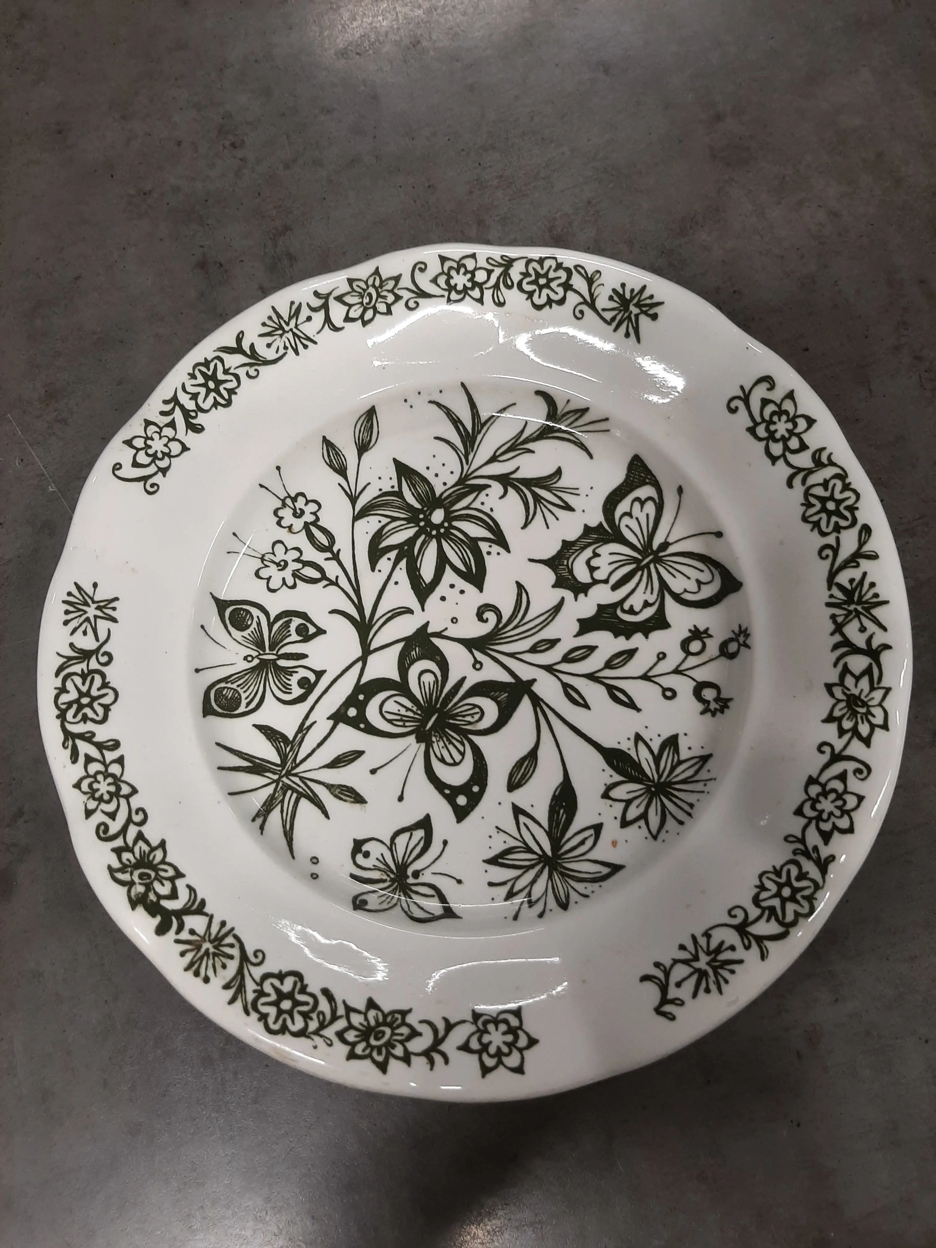 Dirmar Urbach tanier