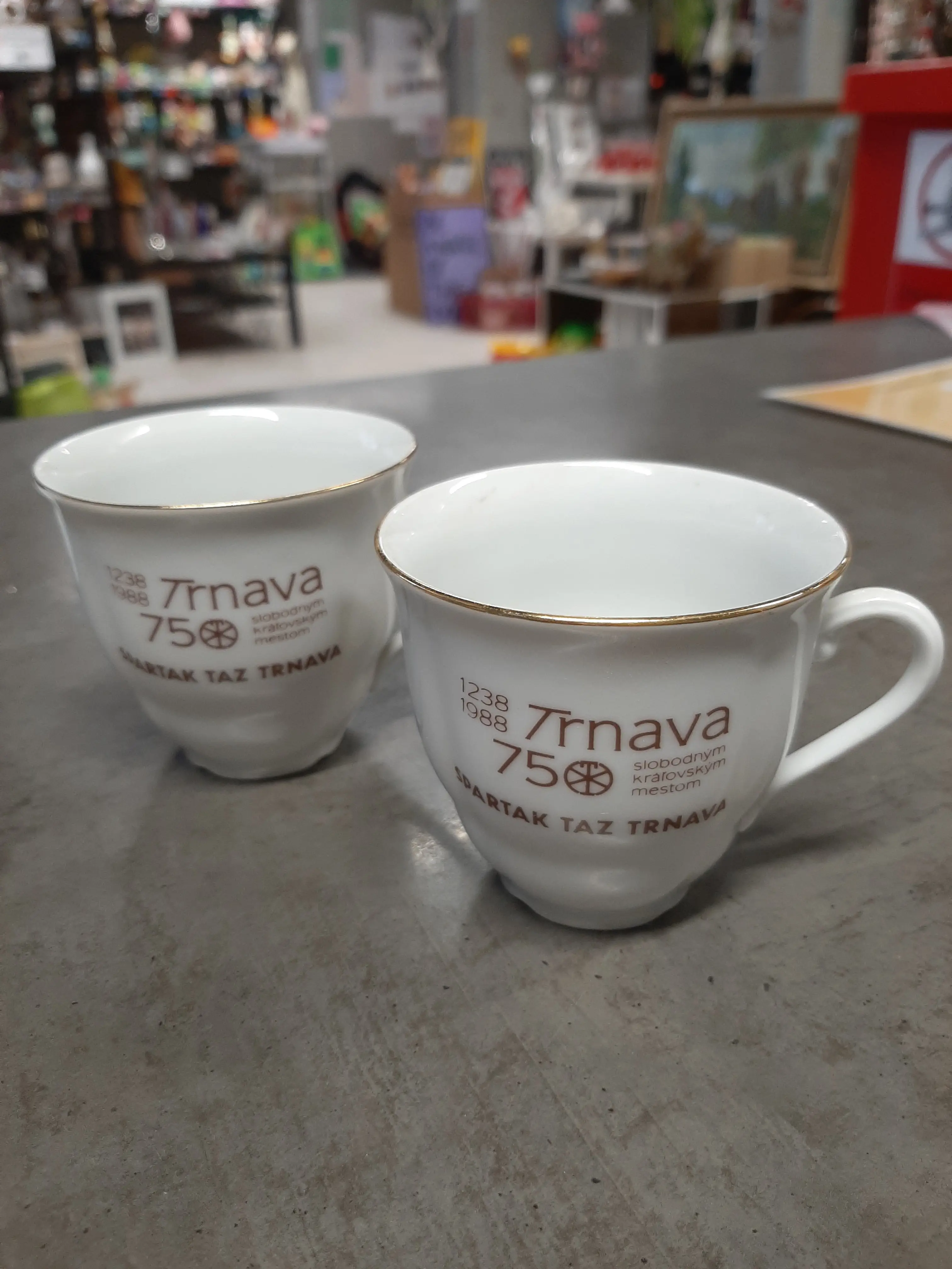 Jubilejné šálky na kávu,Trnava 750 výročie