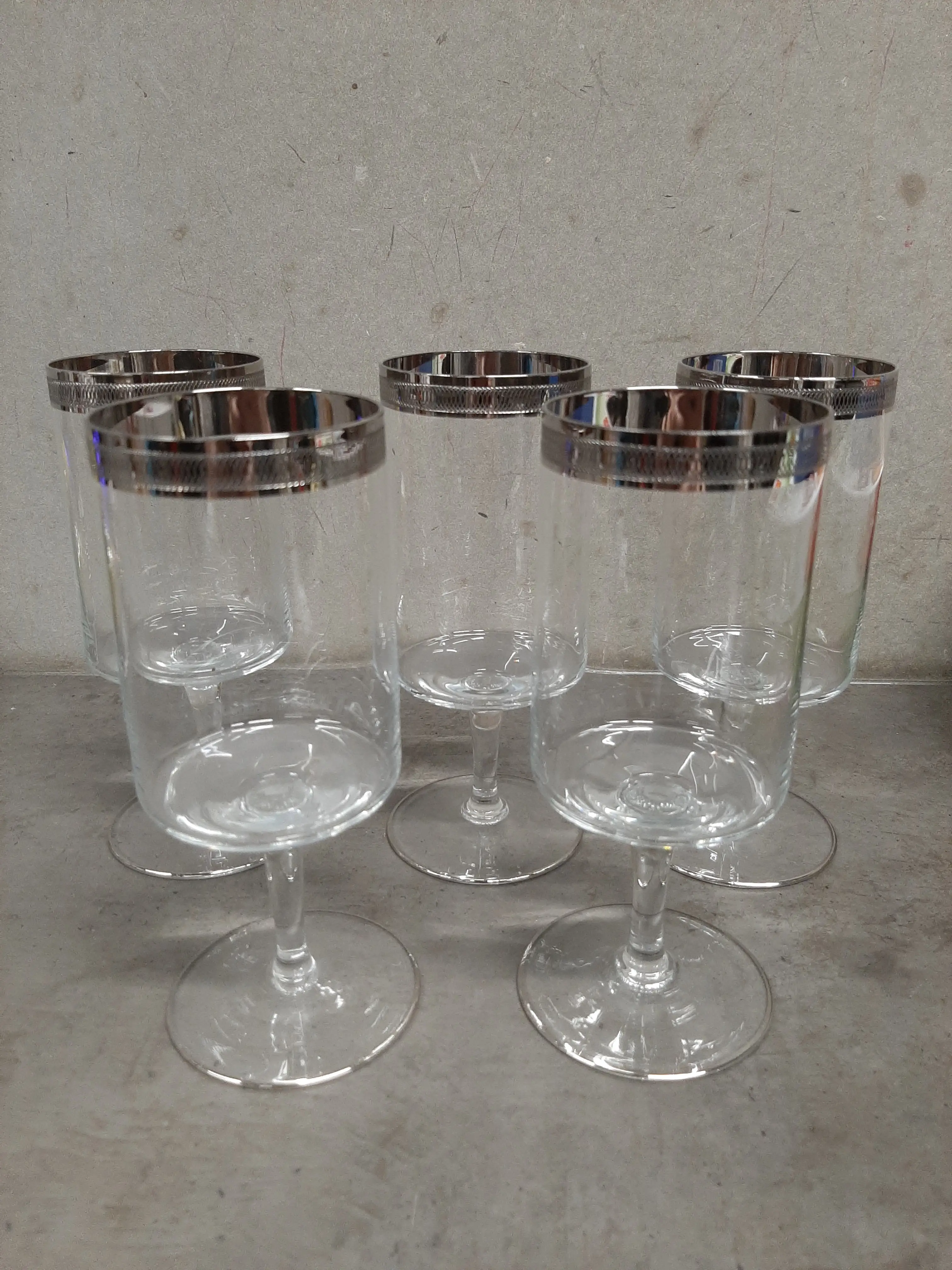 Poháre na víno s alpakovým pásikom 5ks