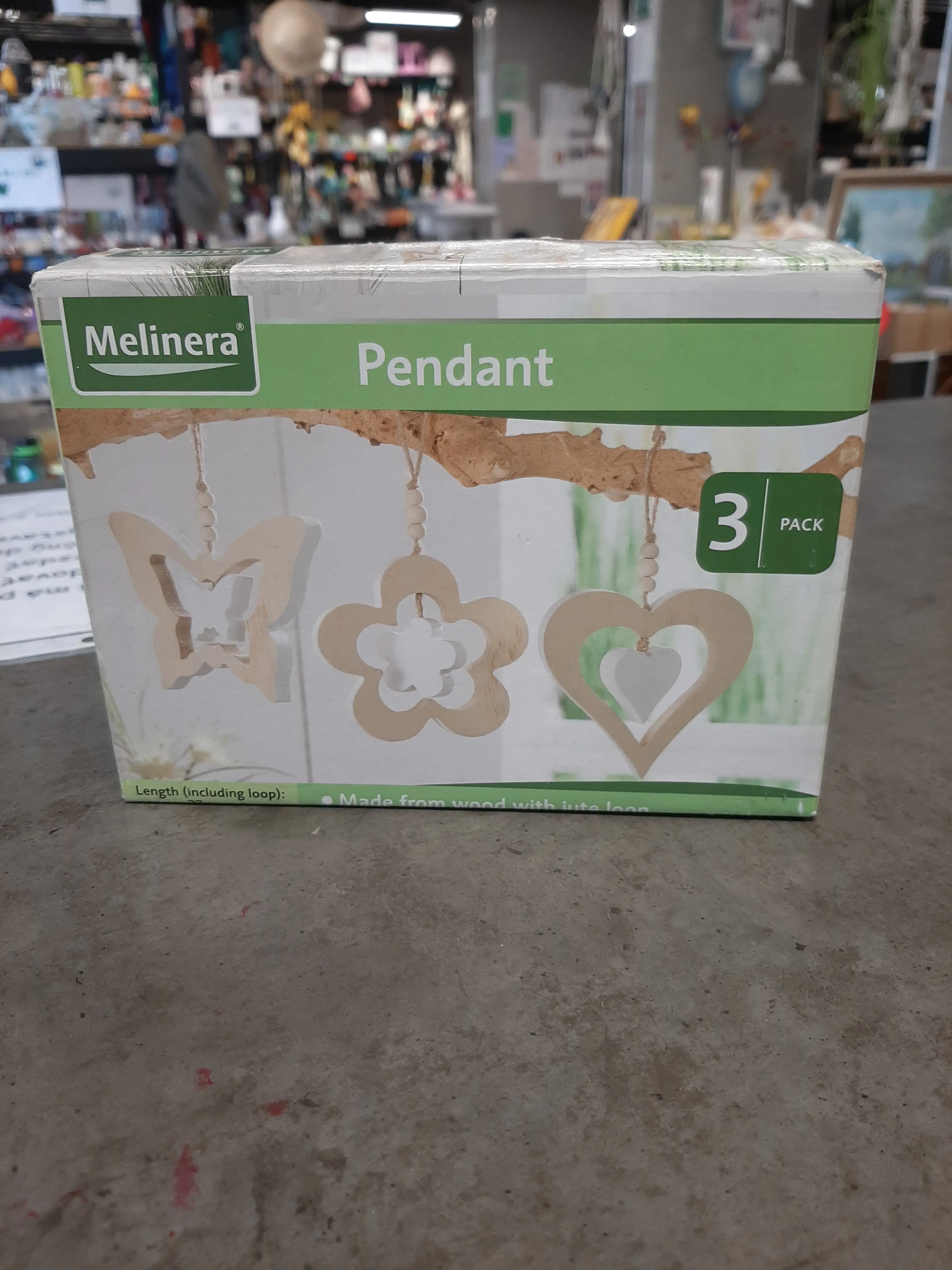 Jarné drevené dekorácie