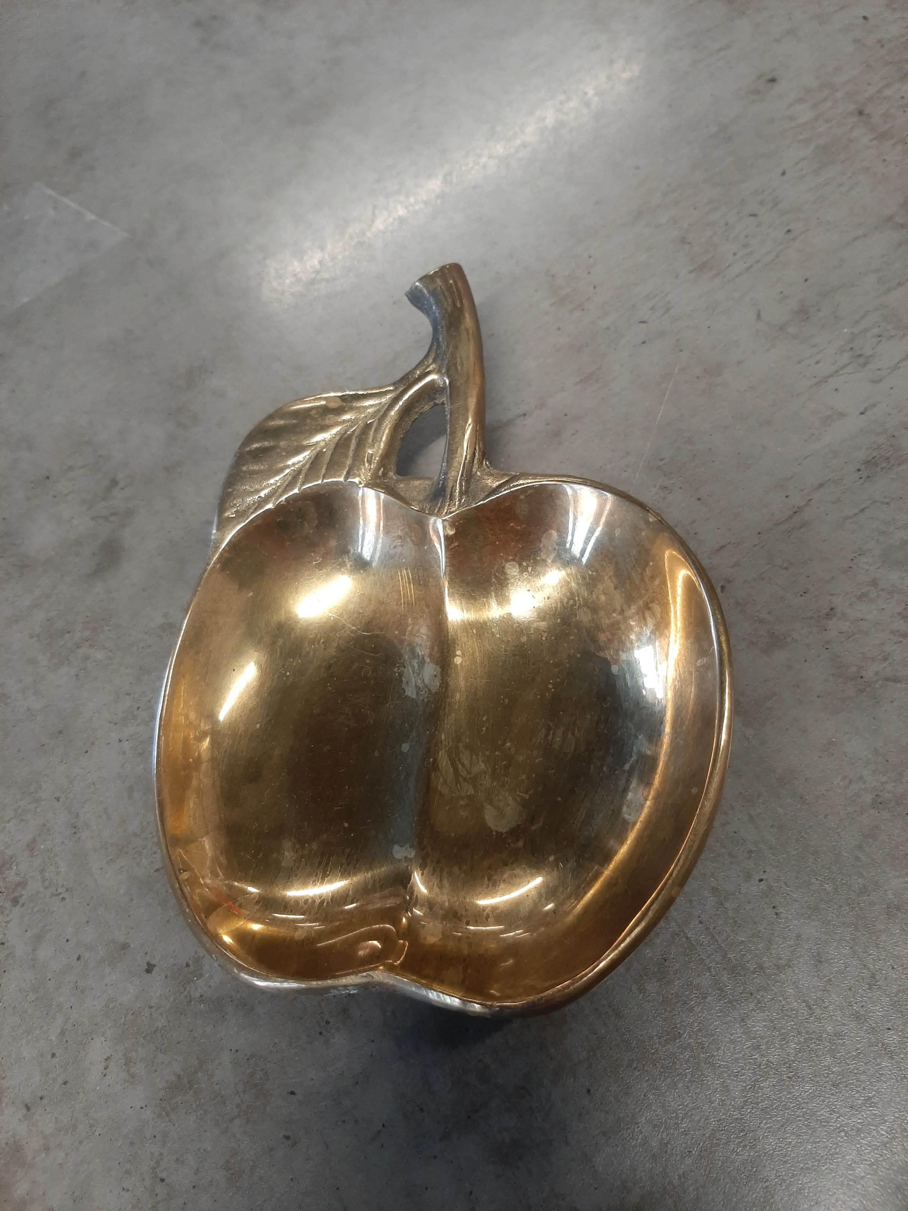 Podnos/miska v tvare jablka