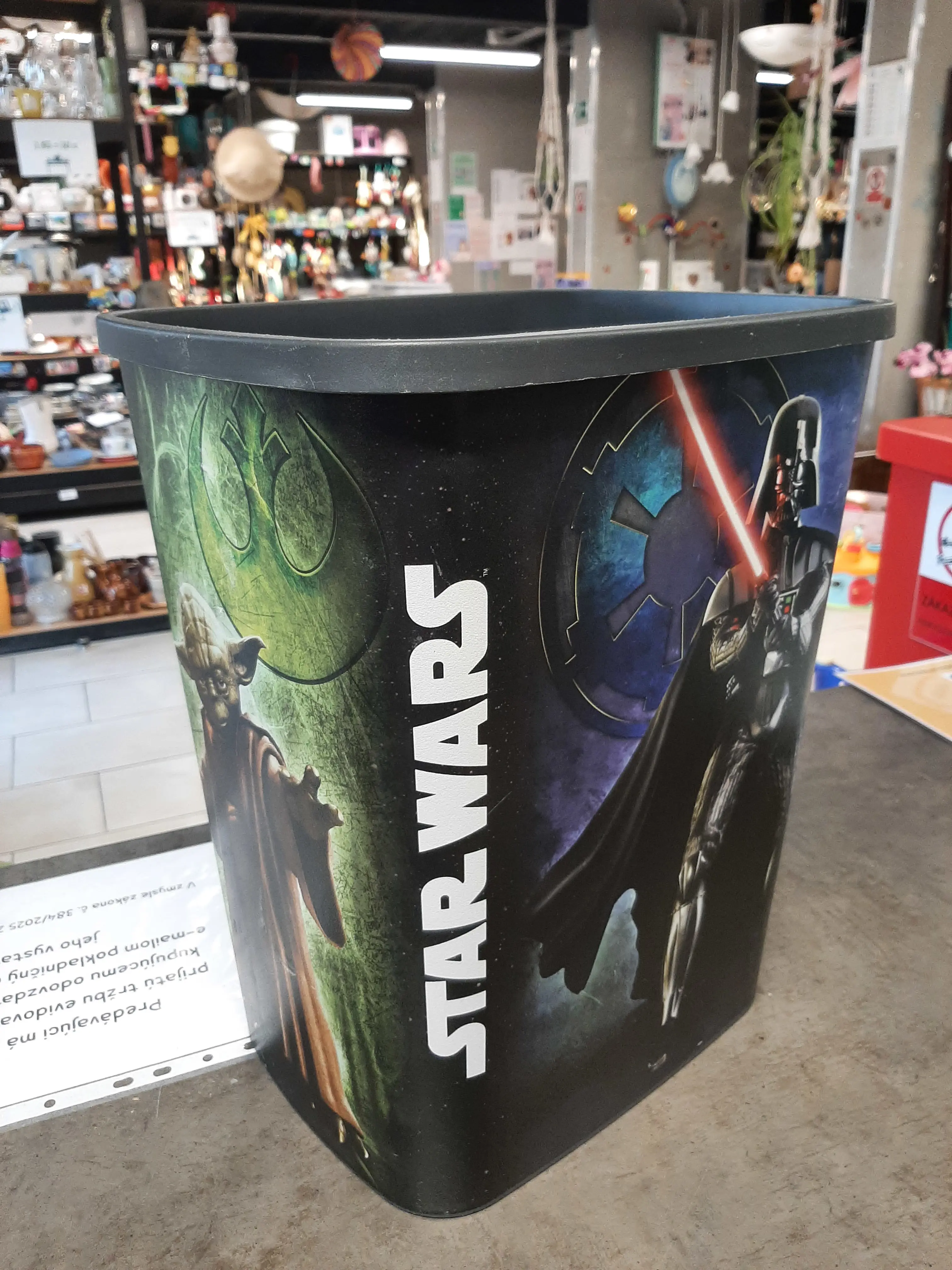 Odpadkový kôš,StarWars