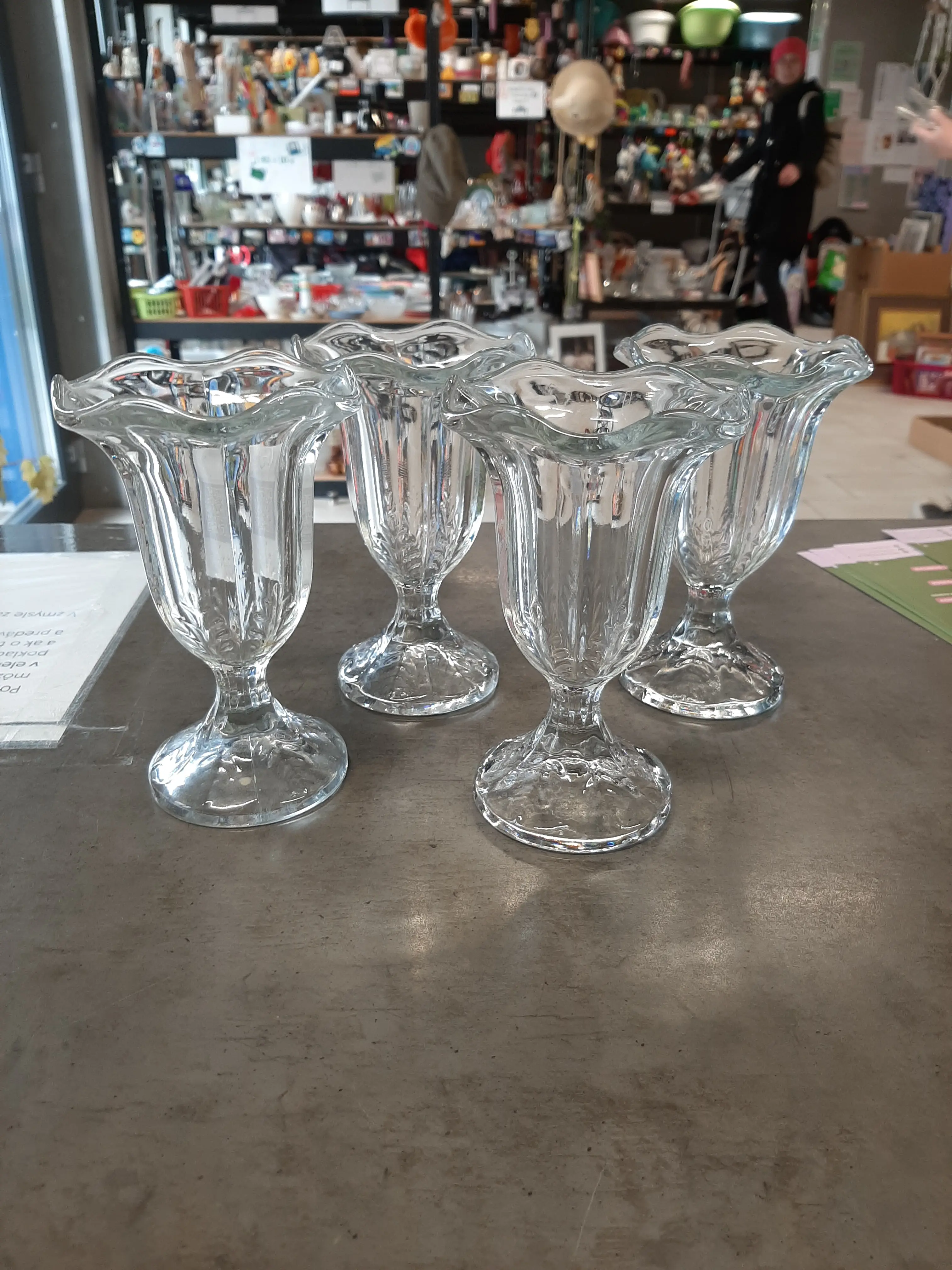 Sklenené zmrzlinové poháre so vzorom 4ks