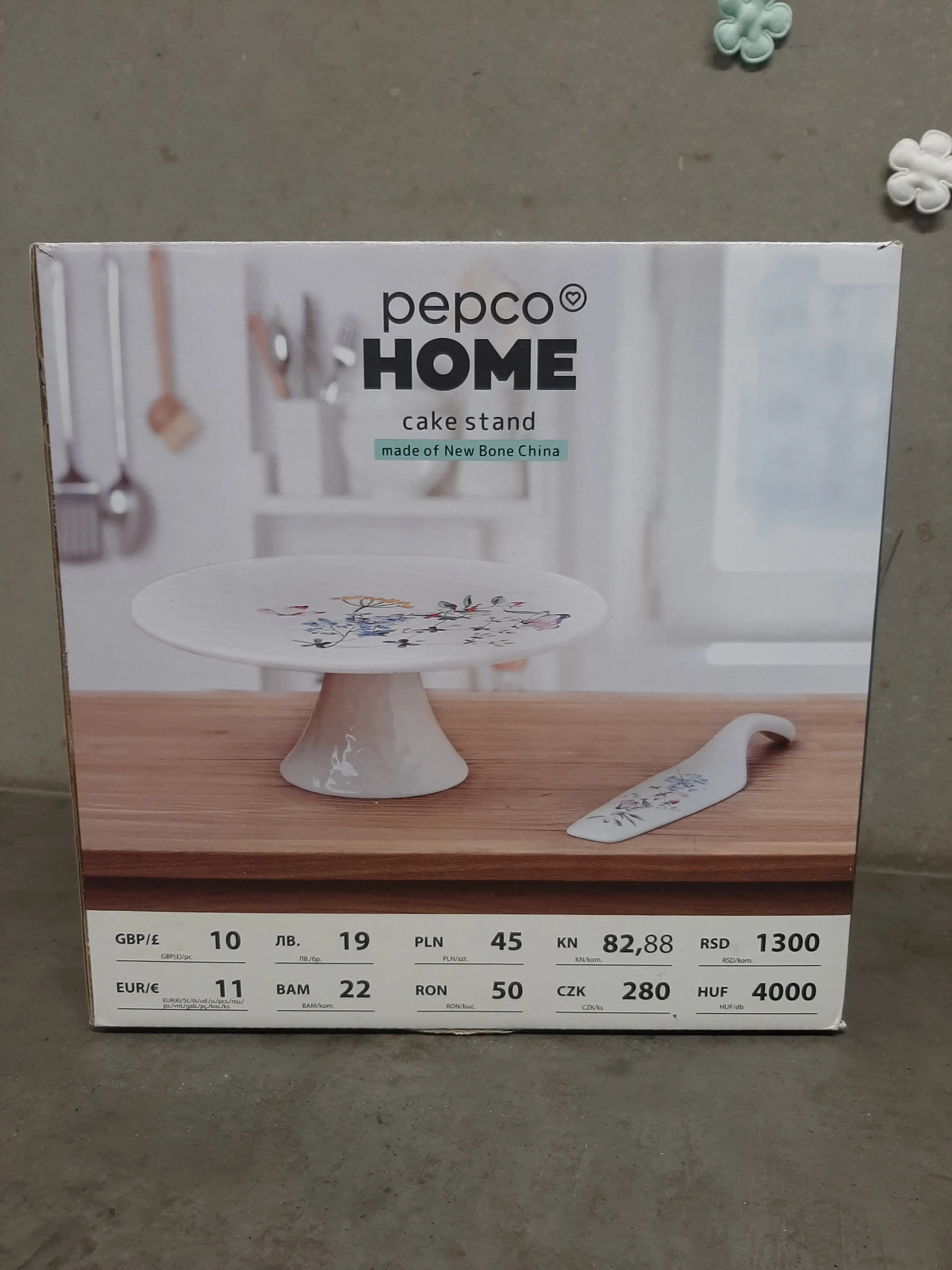 Tanier na tortu,nový,zabalený