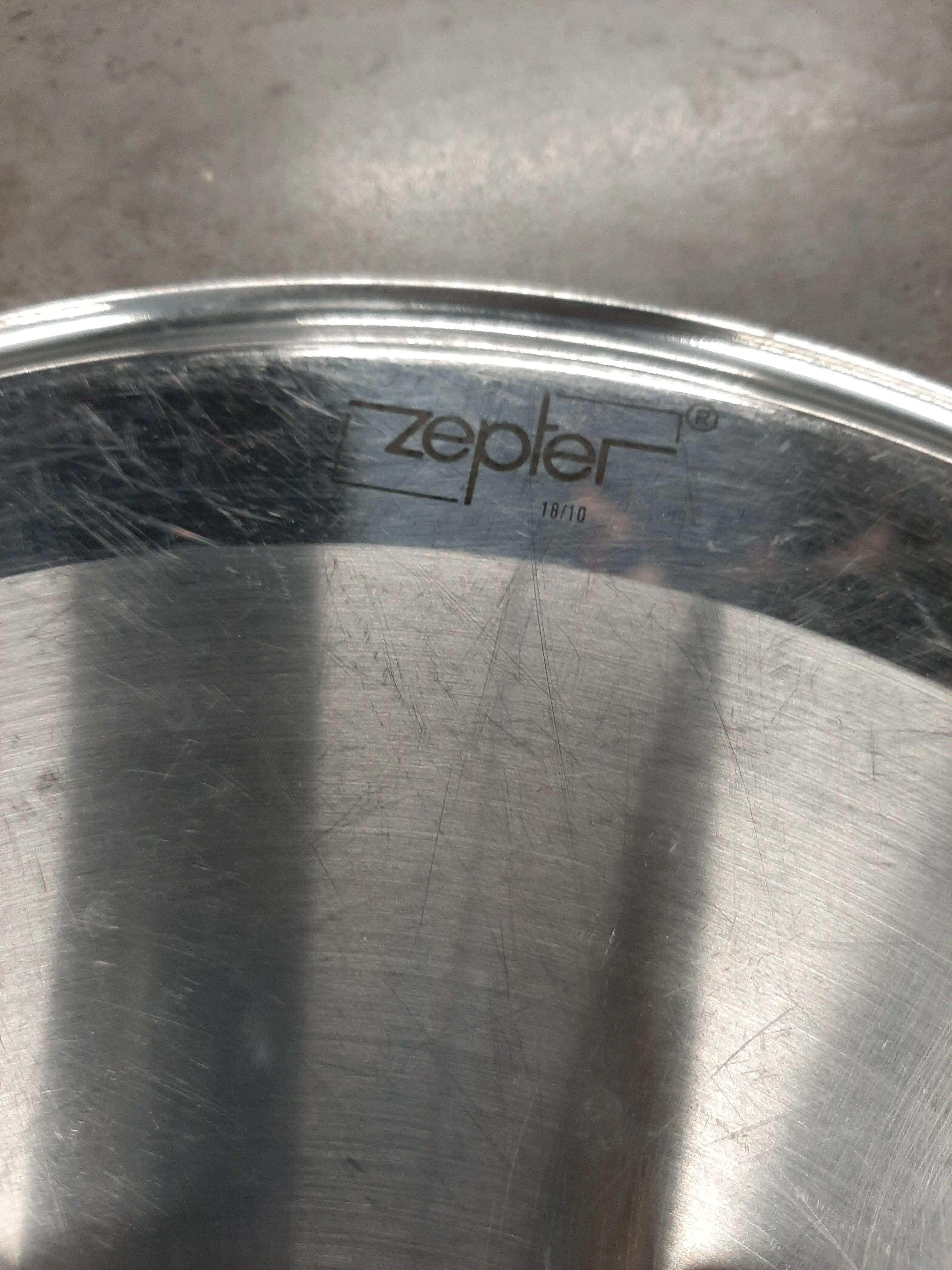 Kruhový podnos Zepter,priemer 30cm