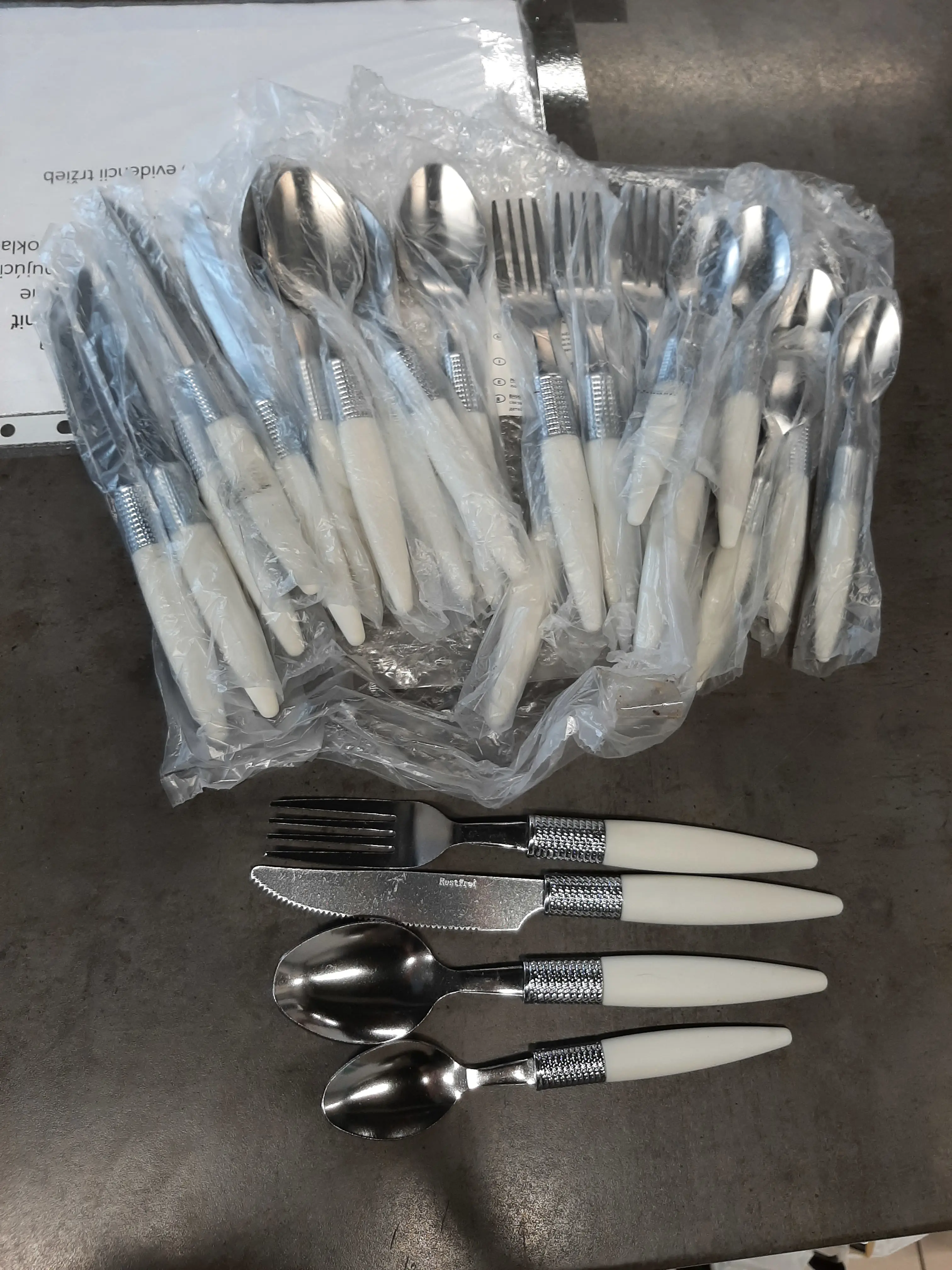 Príbovorá sada 4x6ks