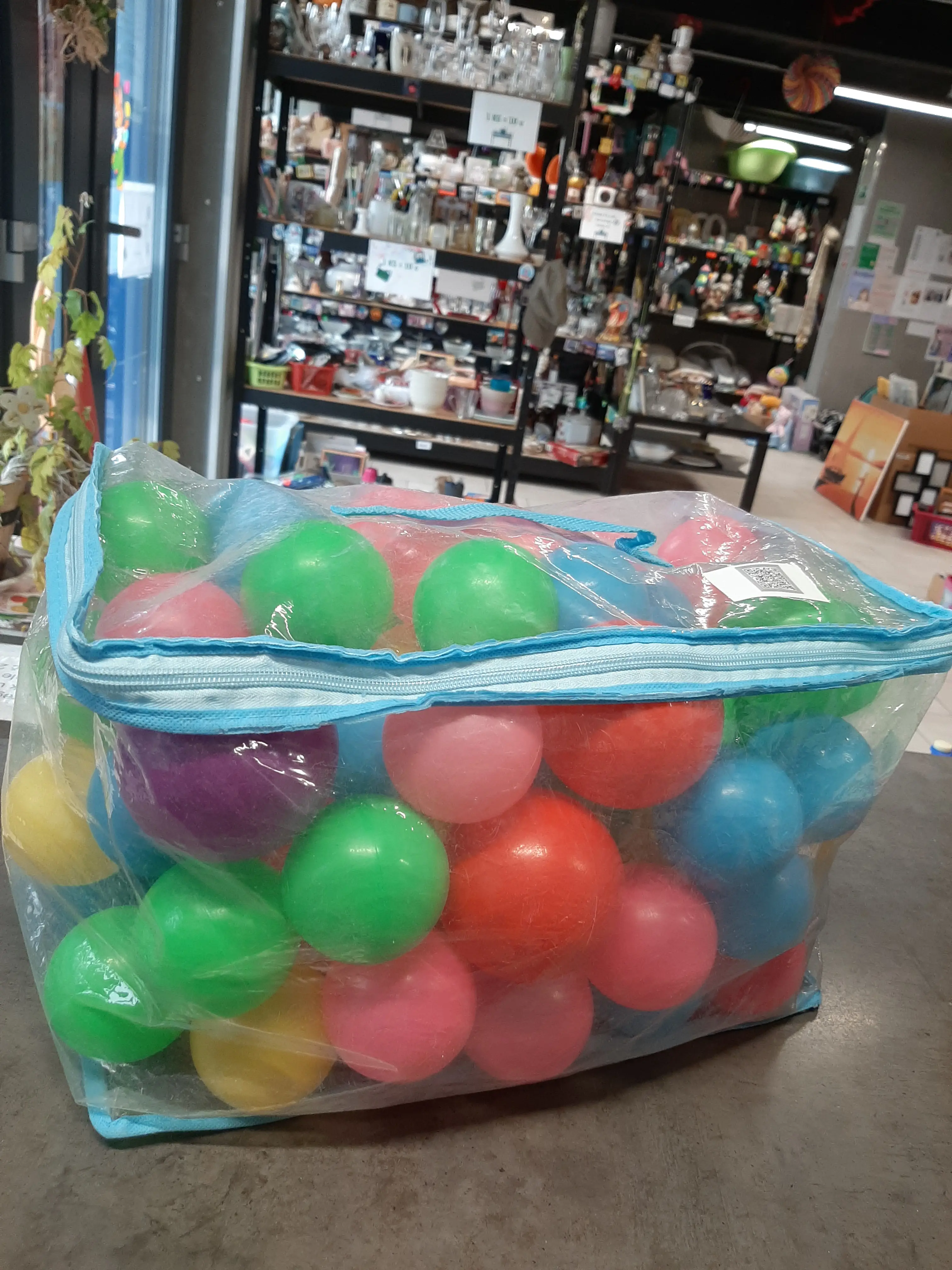 Guličky do suchého i mokrého bazénika