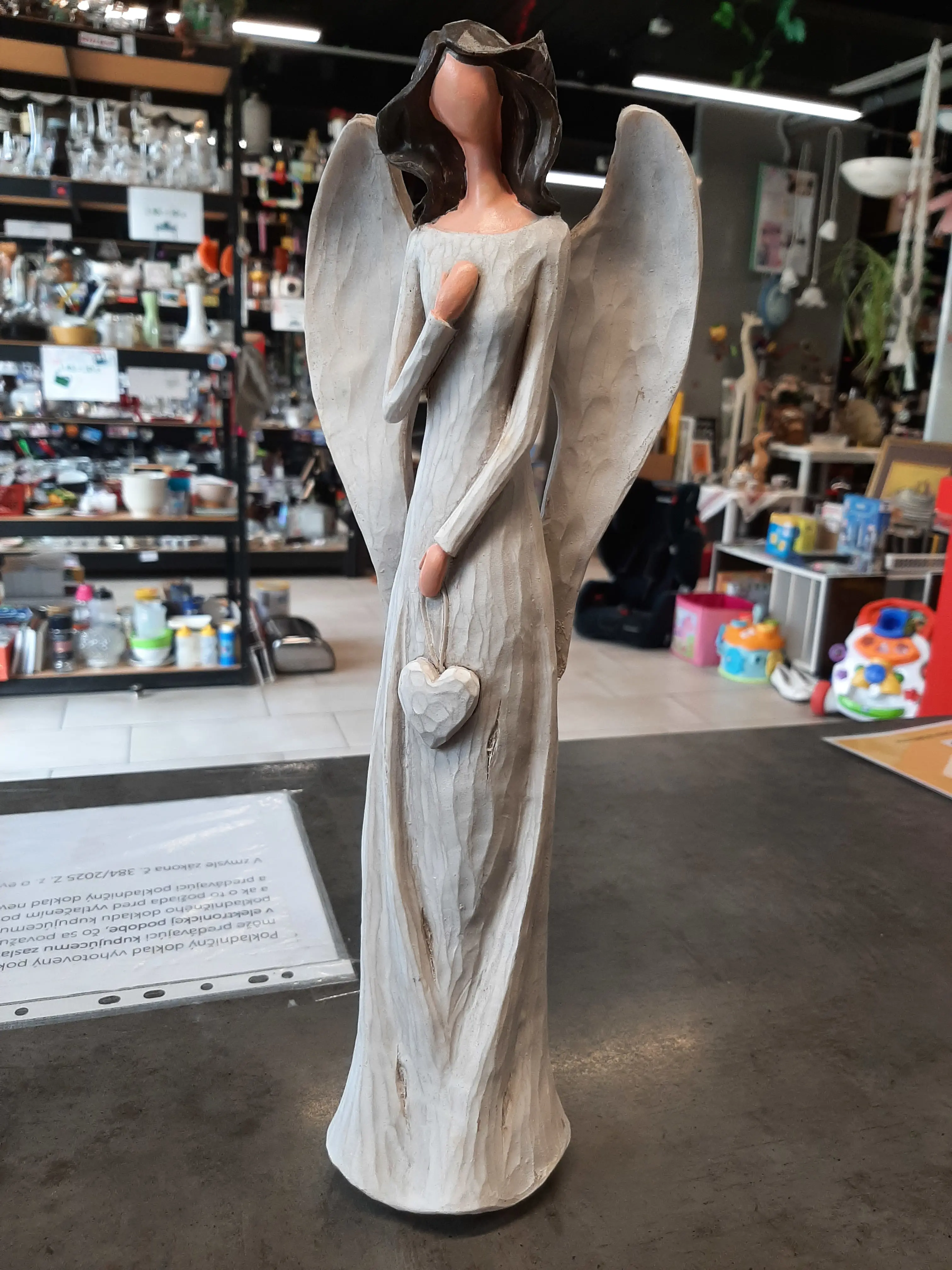 Anjel so srdiečkom,28cm výška