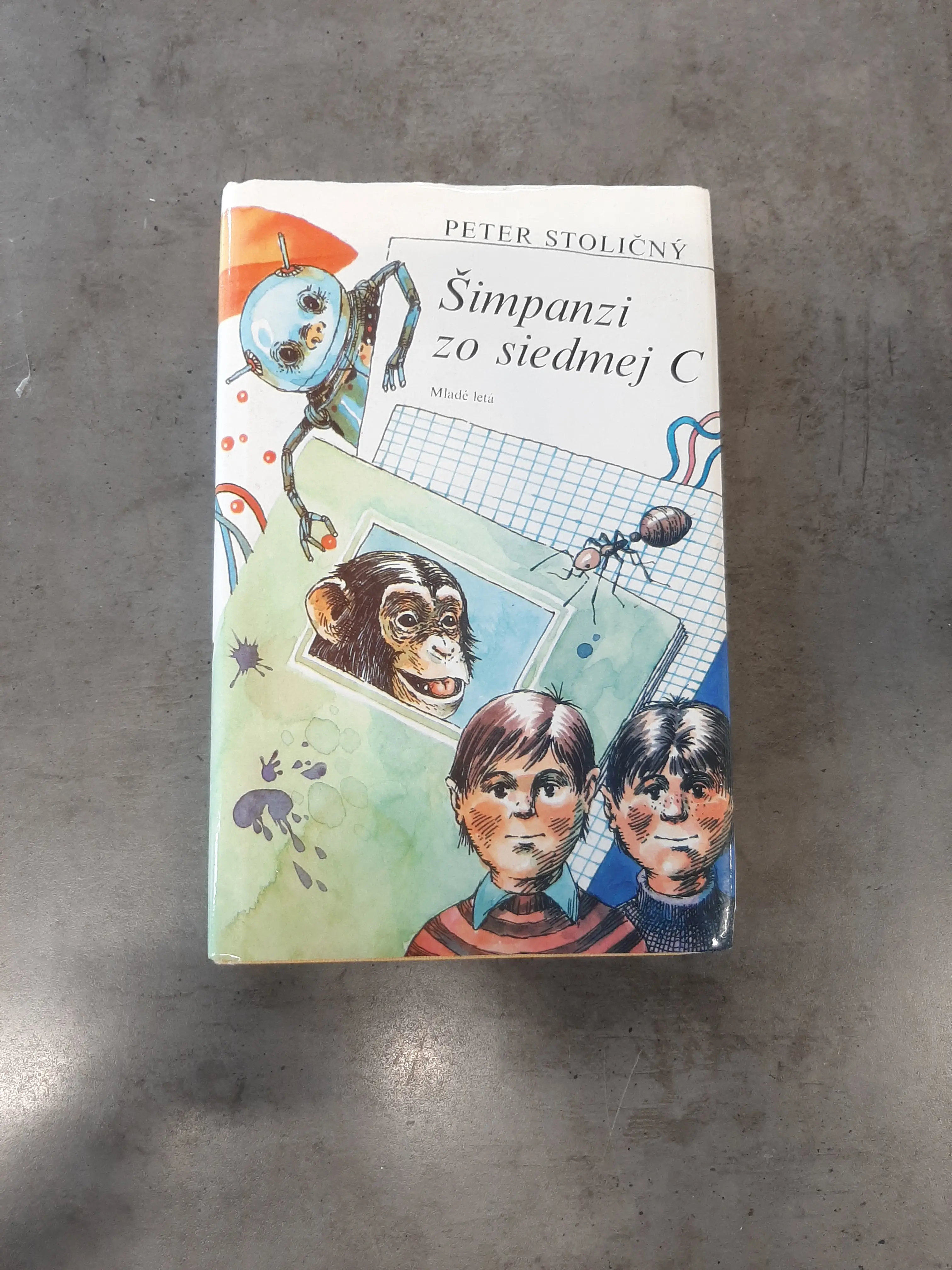 Šimpanzi zo siedmej C - Peter Stoličný