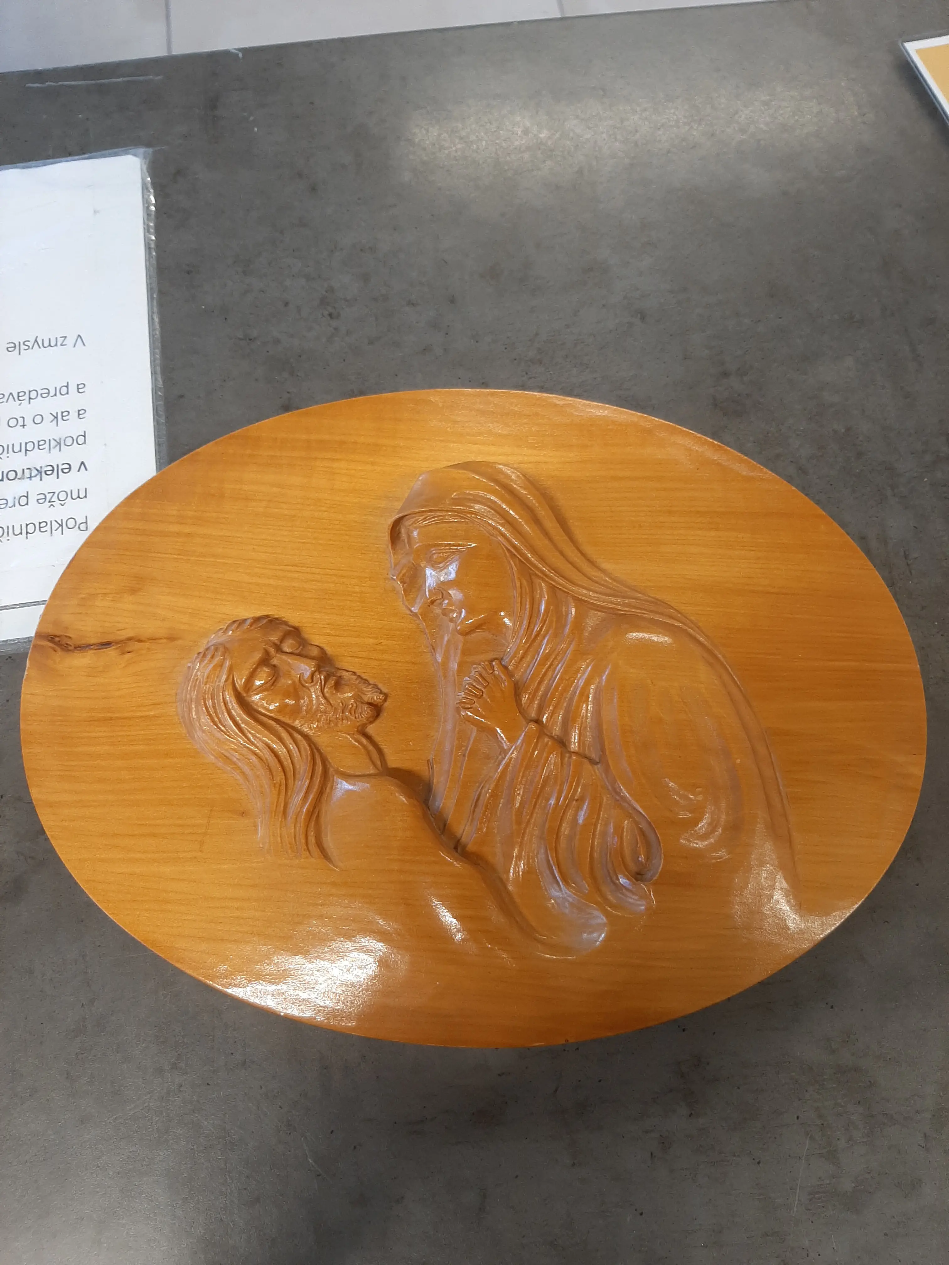 Drevený obraz svätých