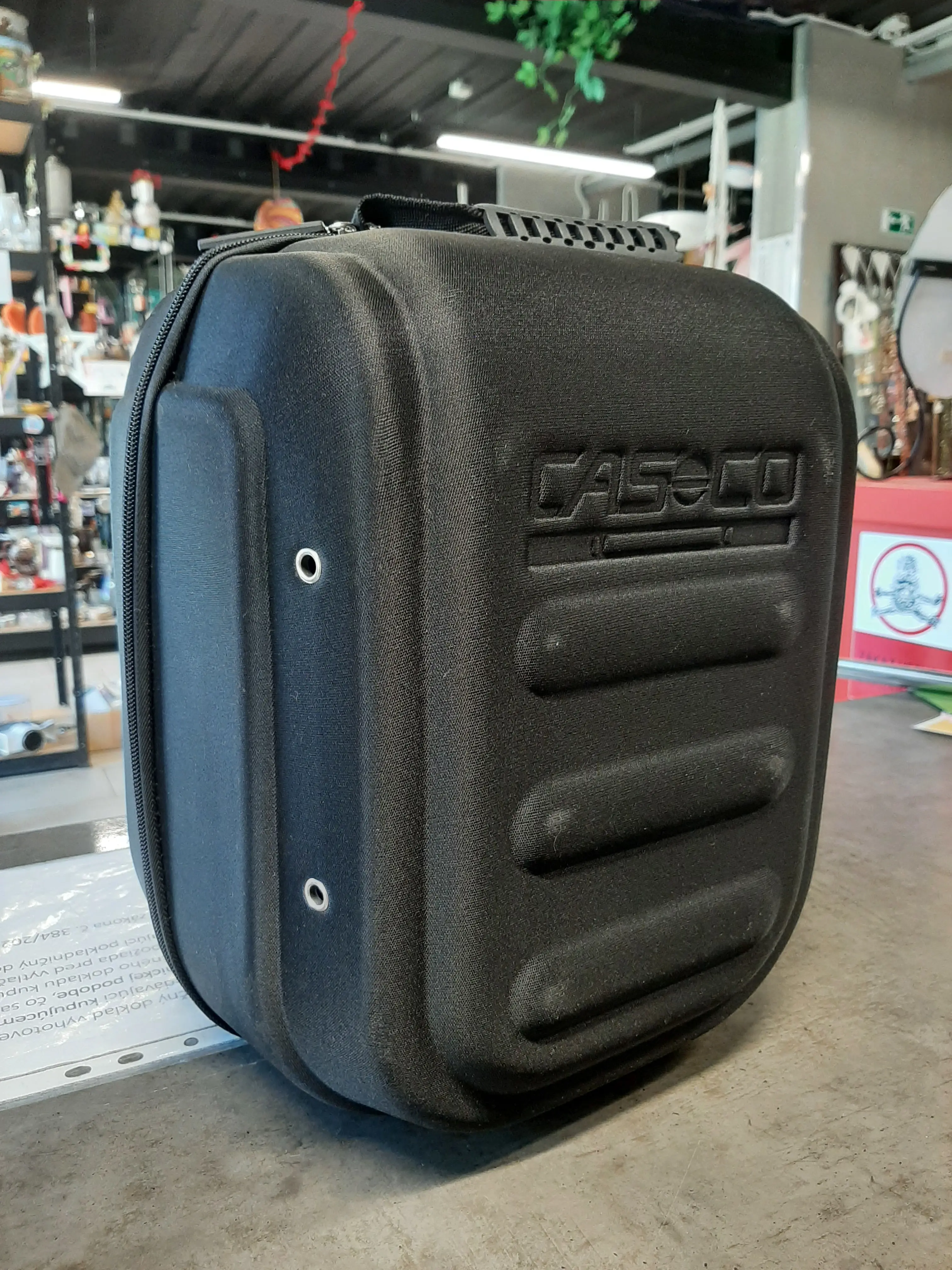 Box na jazdeckú prilbu