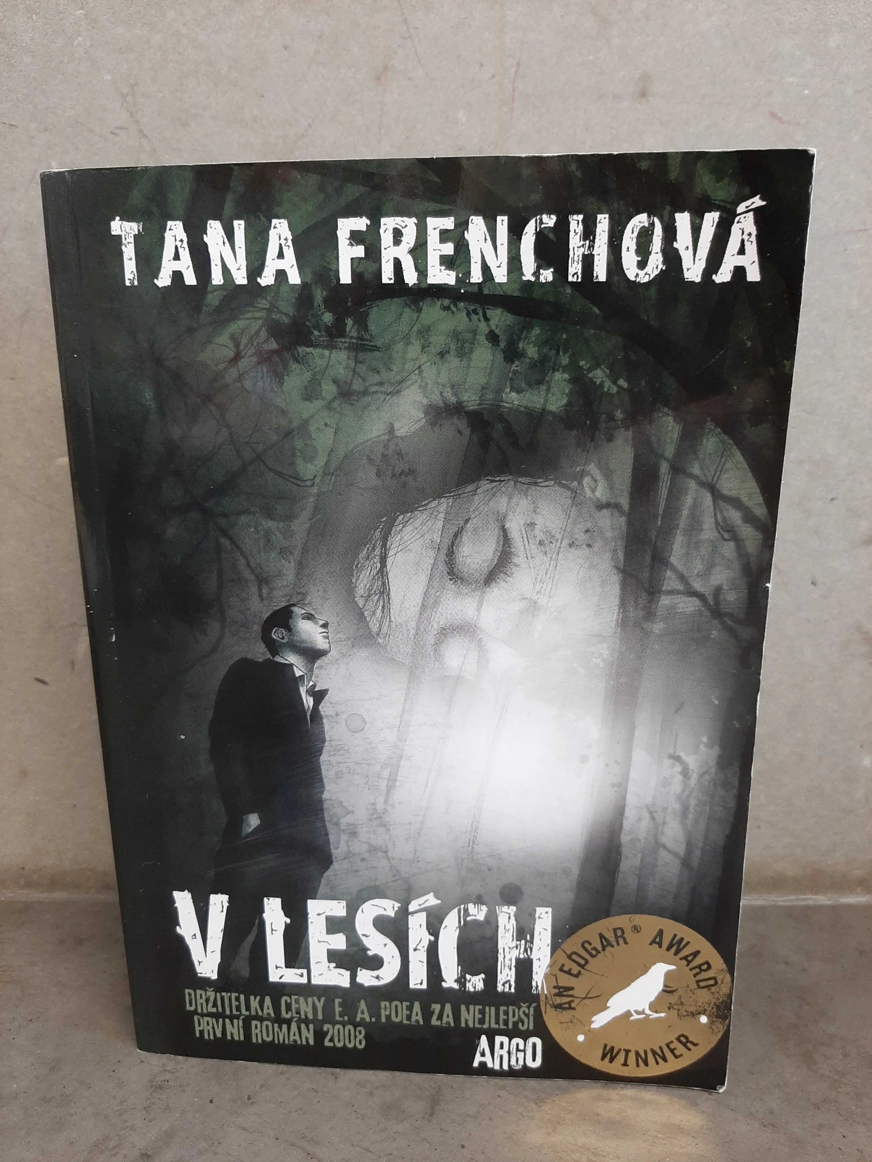 V lesích