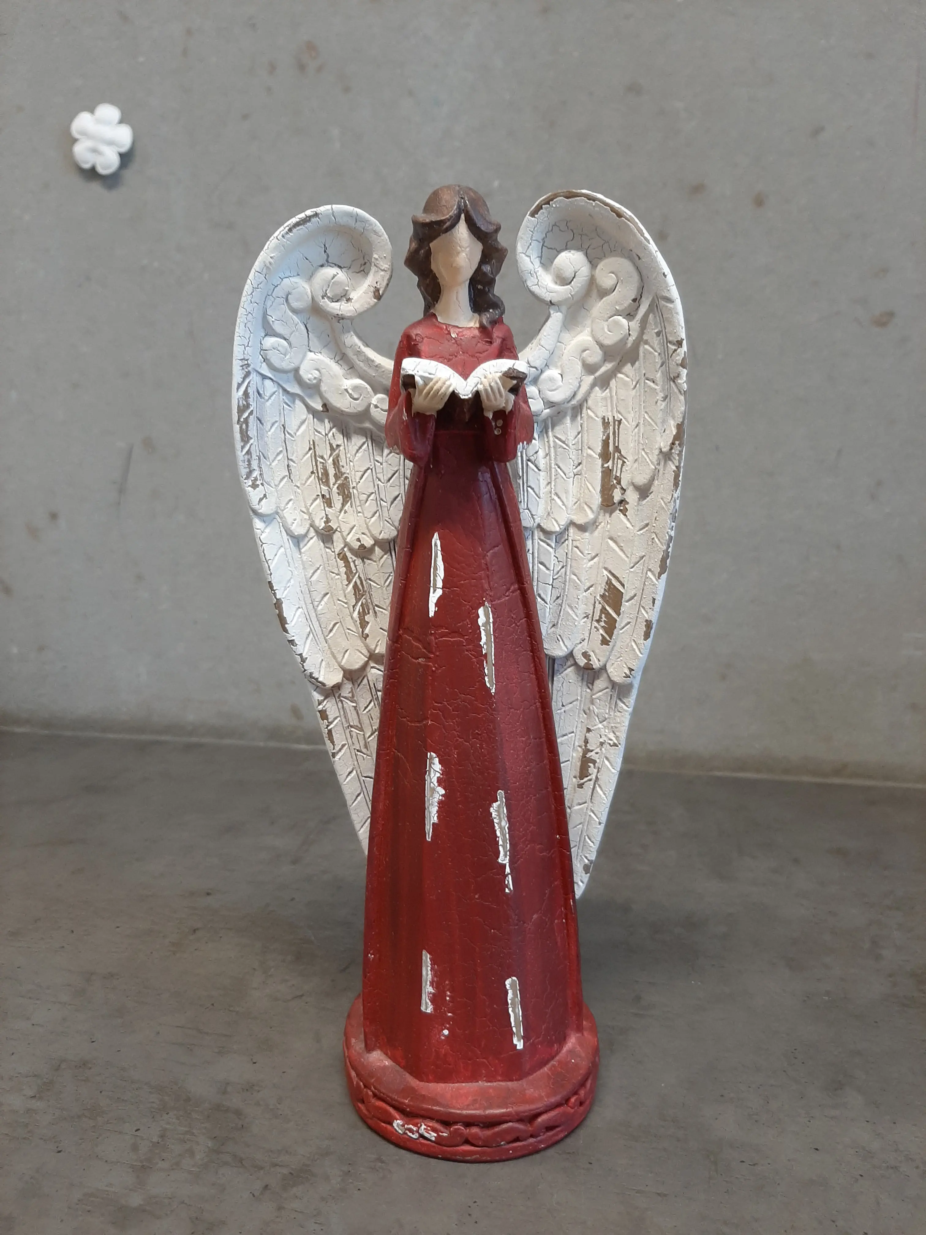 Anjel s knihou,23cm
