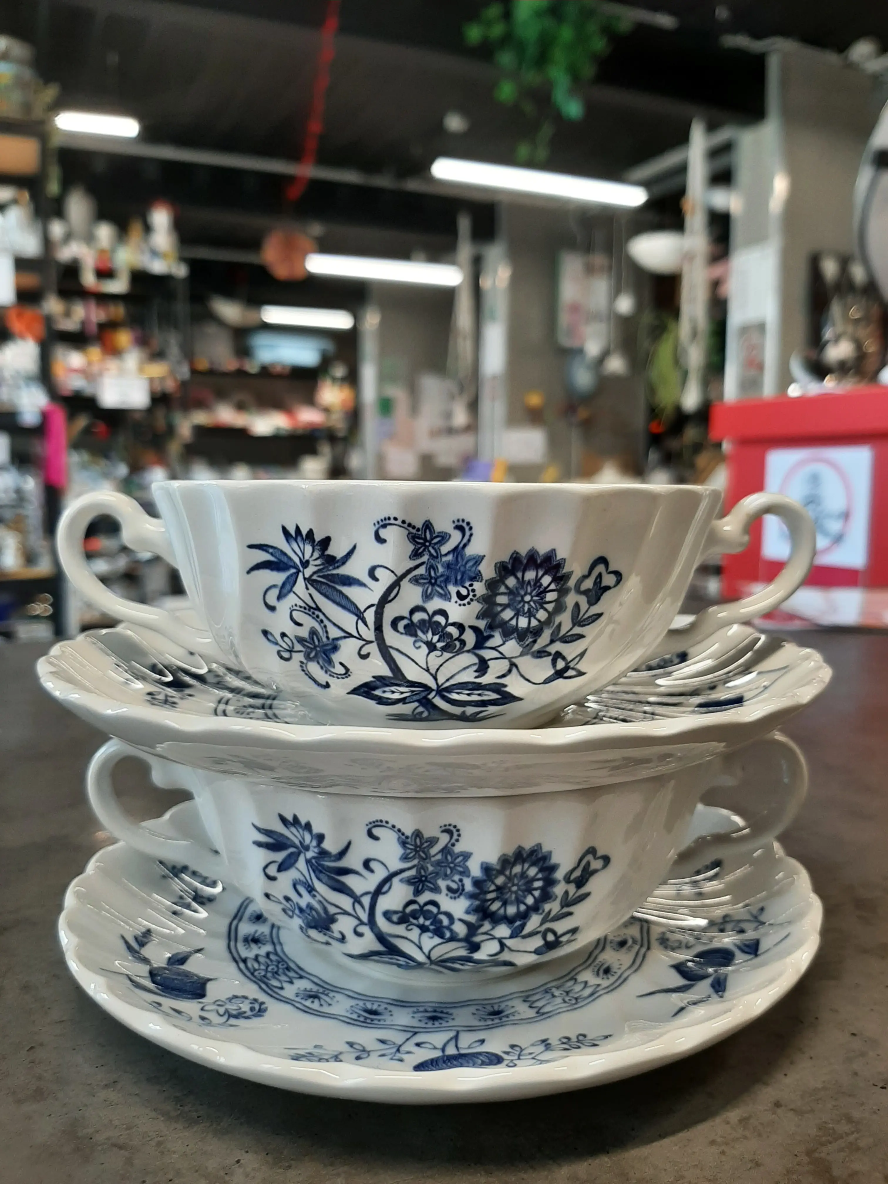 Čajový anglický porcelán 2+2ks